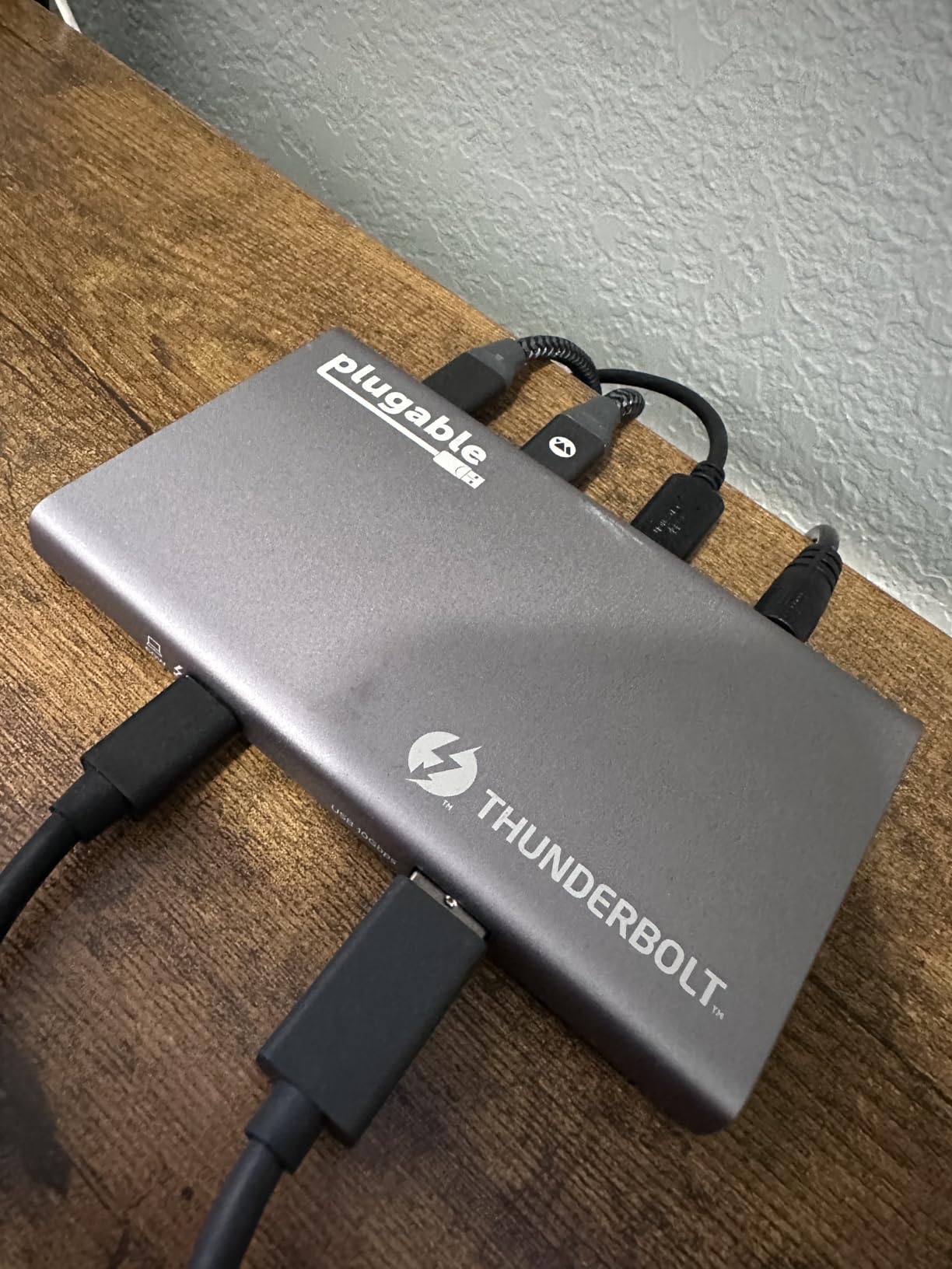 Plugable 5-in-1 Thunderbolt 4 Hub, Single 8K or Dual 4K Display, 4K HDMI Adapter Included, Thunderbolt 4/3, USB4,USB-C Expansion for Modern Mac and Windows Systems, Driverless customer photo 2