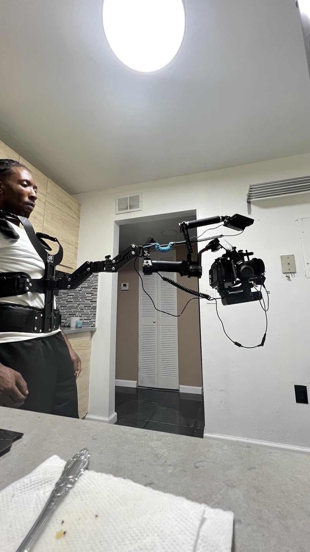 DF DIGITALFOTO Thanos-SE Support Vest Rig System, Filmmakers Kit Gimbal SteadyCam Axis Compatible with DJI RS4/RS 4 Pro/RS 3 PRO Mini, ZHIYUN Crane 3S for Videographer Smoothing footage 4.4-17.6 lbs customer photo 2