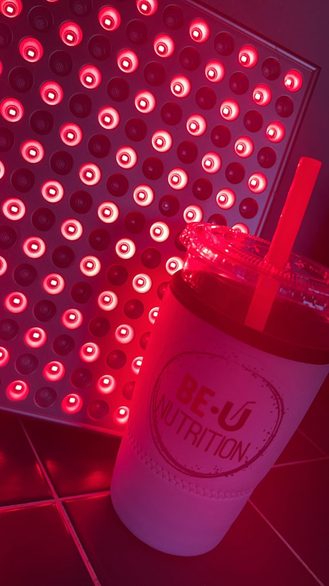 LED Red Light Therapy Device - 45W LED Panel Deep 660nm and Near-Infrared 850nm Light Combo for Skin Beauty, Pain Relief of Muscles and Joints customer photo 1