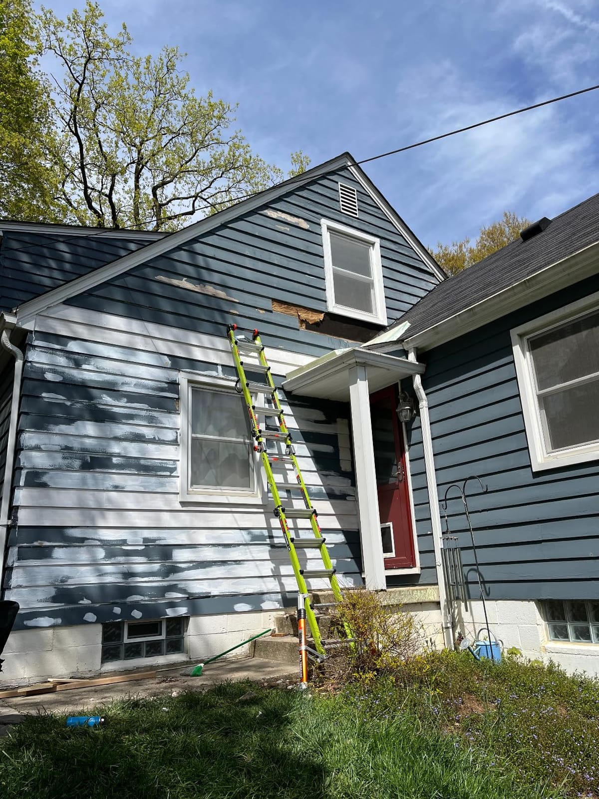 Little Giant Ladder Systems Conquest 2.0 All-Terrain, M22, 22ft, Multi-Position Ladder with Adjustable Outriggers, Fiberglass, Type 1A, 300 lbs Weight Rating, (17102-001) customer photo 2