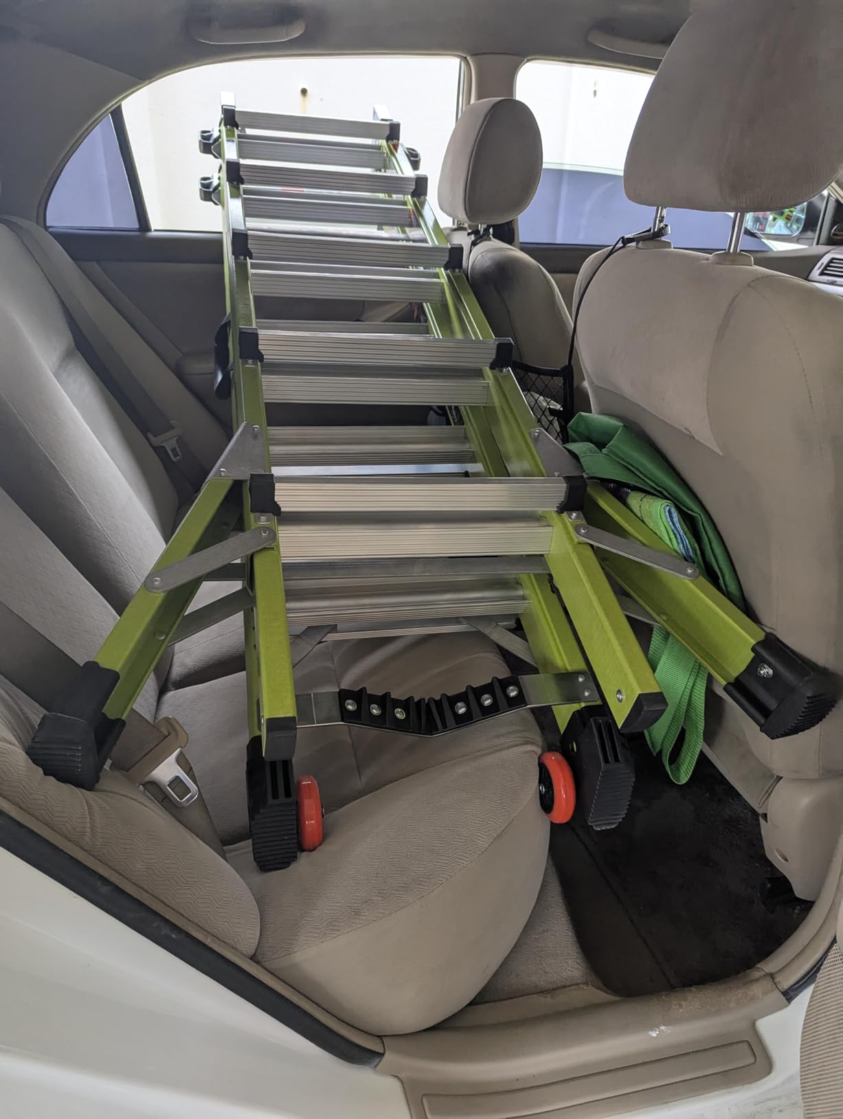 Little Giant Ladder Systems Conquest 2.0, M22, 22ft, Multi-Position Ladder, Fiberglass, Type 1A, 300 lbs Weight Rating, (17122-001), Green customer photo 1