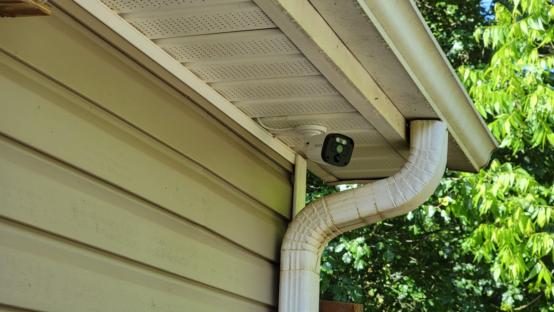 OOSSXX 4K POE Wired Home Security Camera System, 8 Wired 4K Bullet Cameras customer photo 1