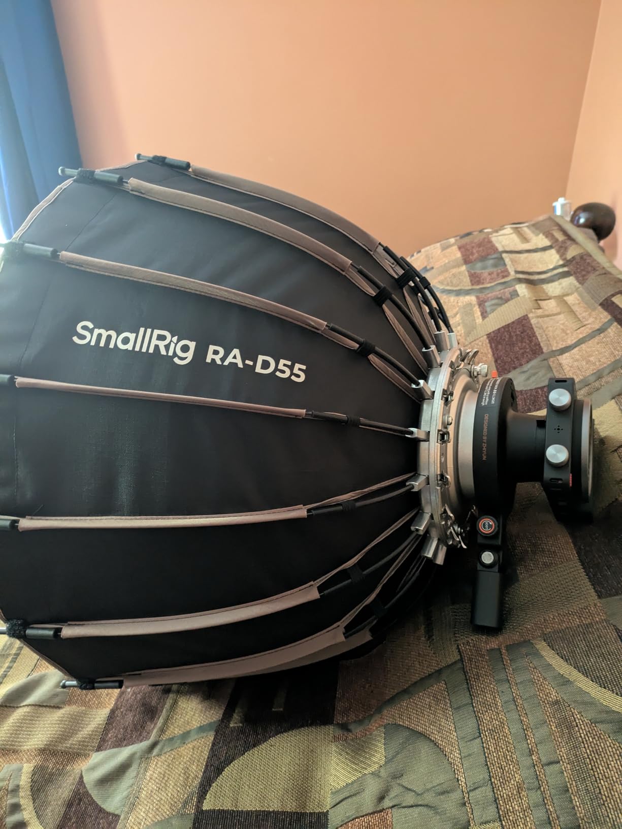 Parabolic Softbox Quick Release, Compatible with SmallRig RC 120D/RC 120B/RC 220D/RC220B and Other Bowens Mount Light (33.5inch/85cm) customer photo 1