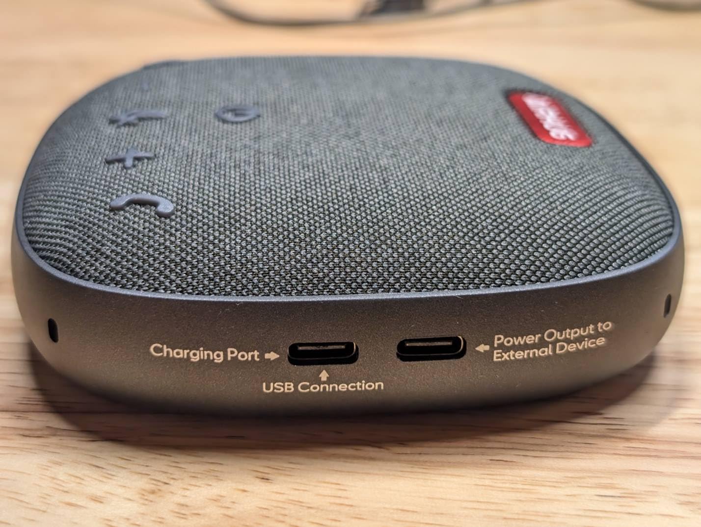 AIRHUG Conference Speaker and Microphone, Bluetooth Speakerphone with 360° Voice Pickup, Advanced Noise Reduction, USB-C Plug & Play, Compatible with Zoom and MS Team customer photo 2