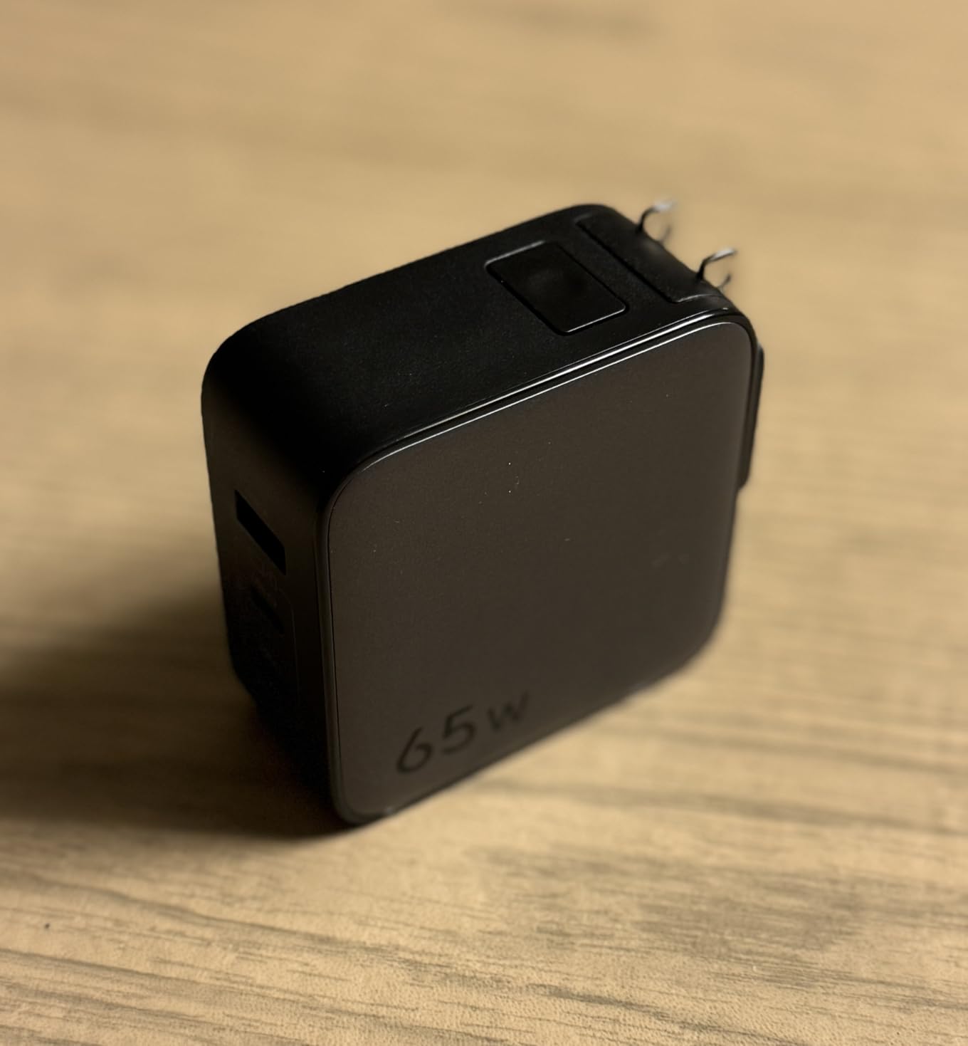 UGREEN 65W USB C Travel Adapter, Foladable Fast GaN Charger with US/UK/EU 3 Plugs, 3-Port International Power Adapter for MacBook Air/Pro, Dell XPS, iPhone 17/16/15, iPad, Galaxy S25/S24, Steam Deck customer photo 1
