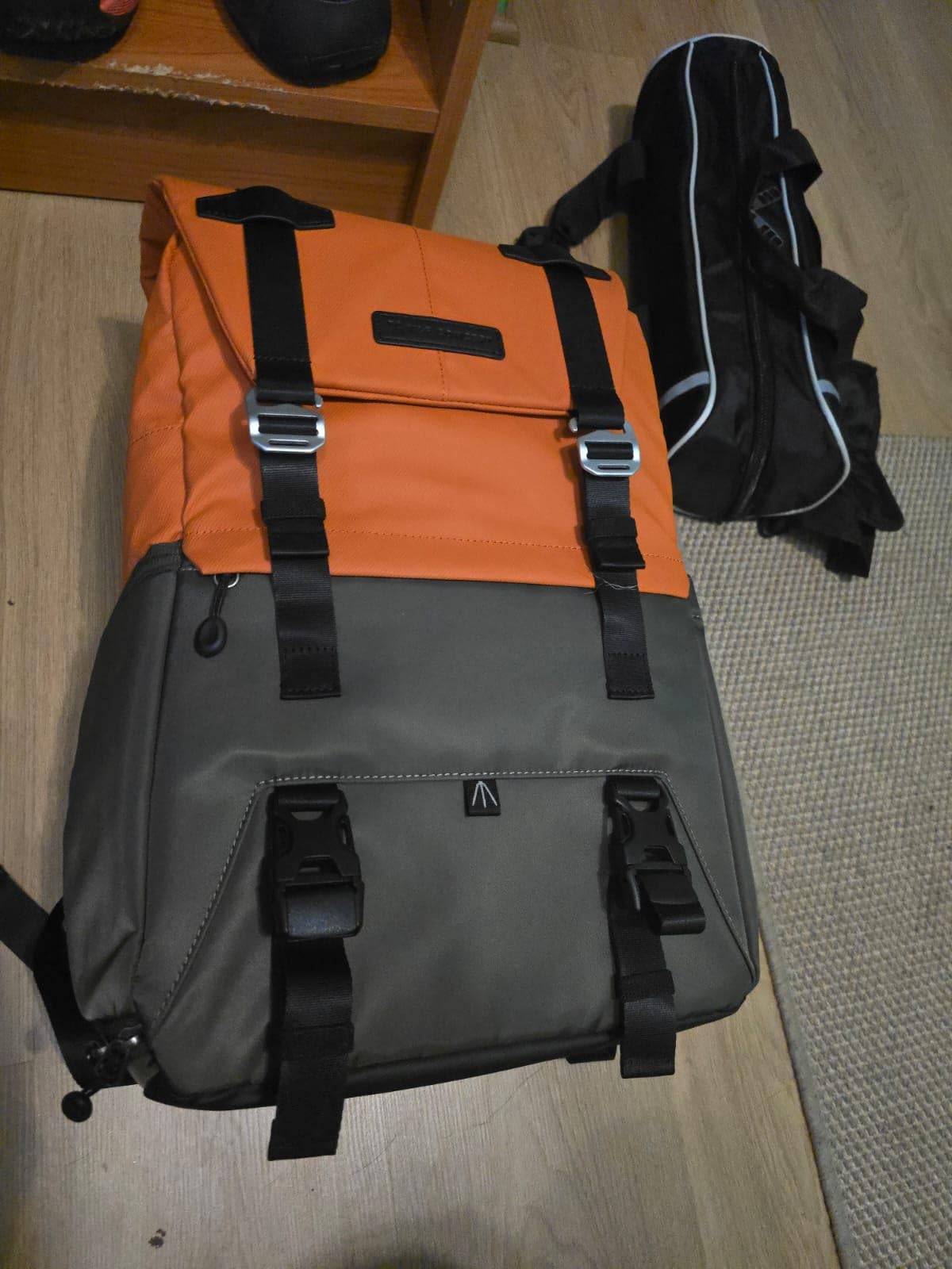K&F CONCEPT Camera Backpack, 20L Camera Bags for Photographers | Large Capacity, Raincover, 15-15.6 Inch Laptop Compartment, Compatible for Canon/Nikon/Sony, DJI Mavic Drone,B01 customer photo 2