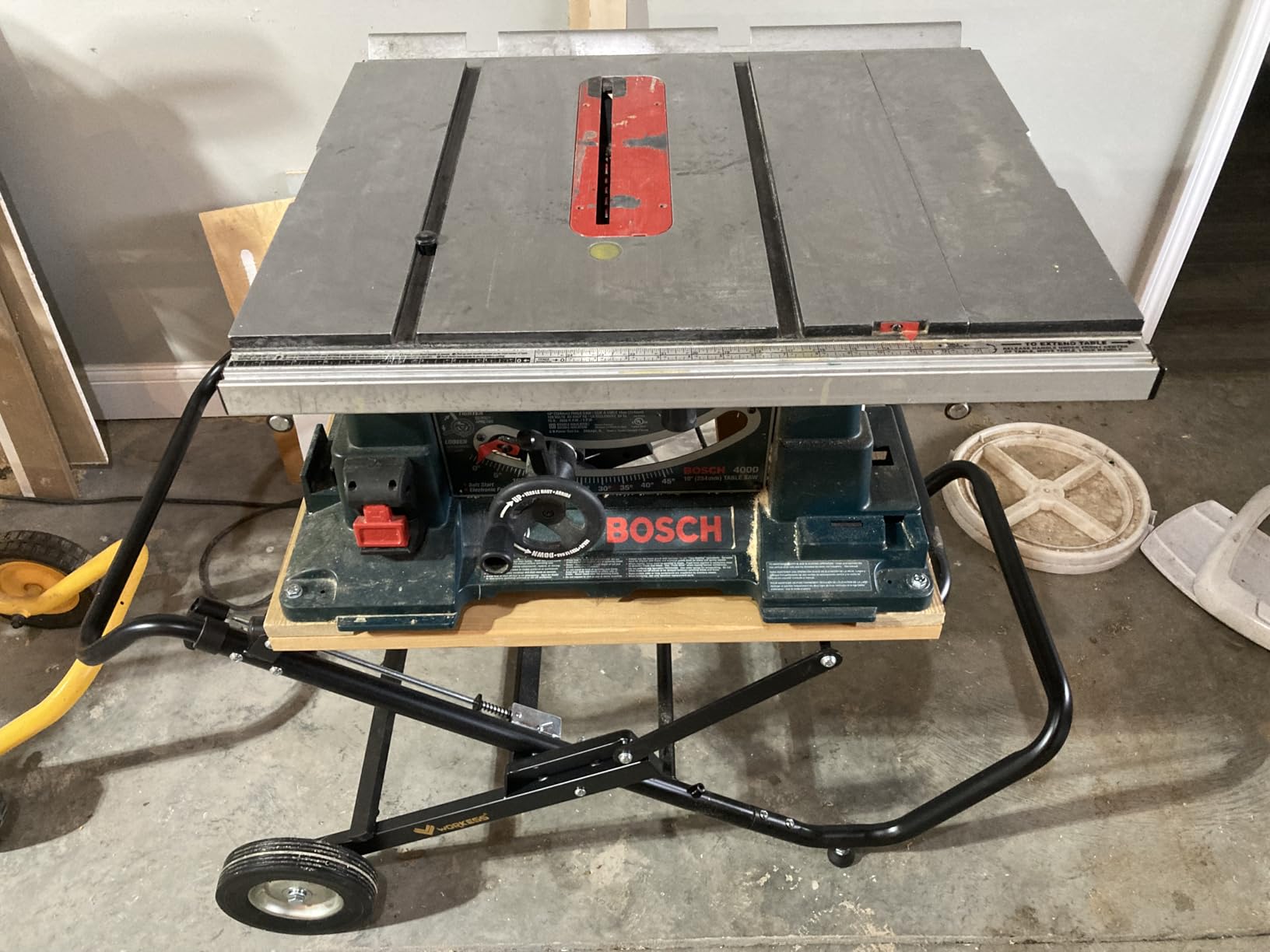 WORKESS Portable Table Saw Stand, 330 Lbs Load Capacity Rolling Foldable Table Saw Table with 8 Inch Wheels, Heavy Duty Construction for Easy Storage, Universal for Most Brands of Table Saws customer photo 2