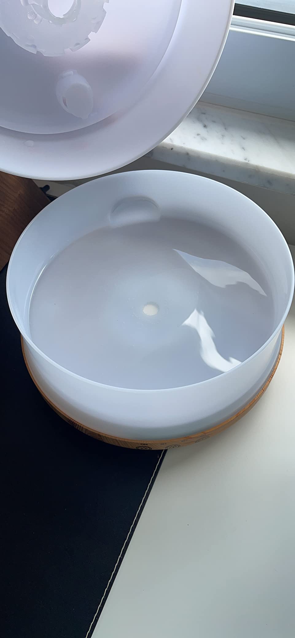 URPOWER 1000ml Essential Oil Diffuser Remote Control 5 in 1 Ultrasonic Aromatherapy Oil Cool Mist Humidifier Running 20 Hours with Adjustable Mist Mode/4 Timer Settings for Large Room Study Yoga Spa customer photo 1