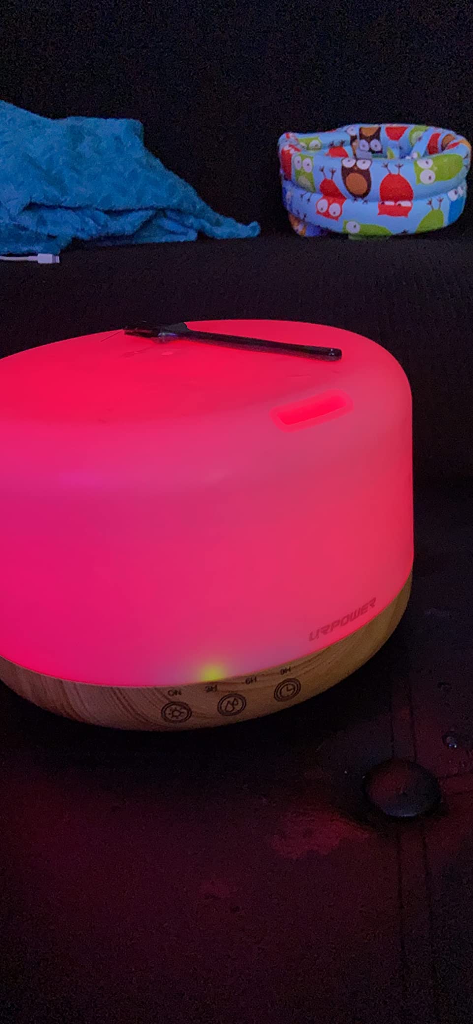 URPOWER 1000ml Essential Oil Diffuser Remote Control 5 in 1 Ultrasonic Aromatherapy Oil Cool Mist Humidifier Running 20 Hours with Adjustable Mist Mode/4 Timer Settings for Large Room Study Yoga Spa customer photo 2