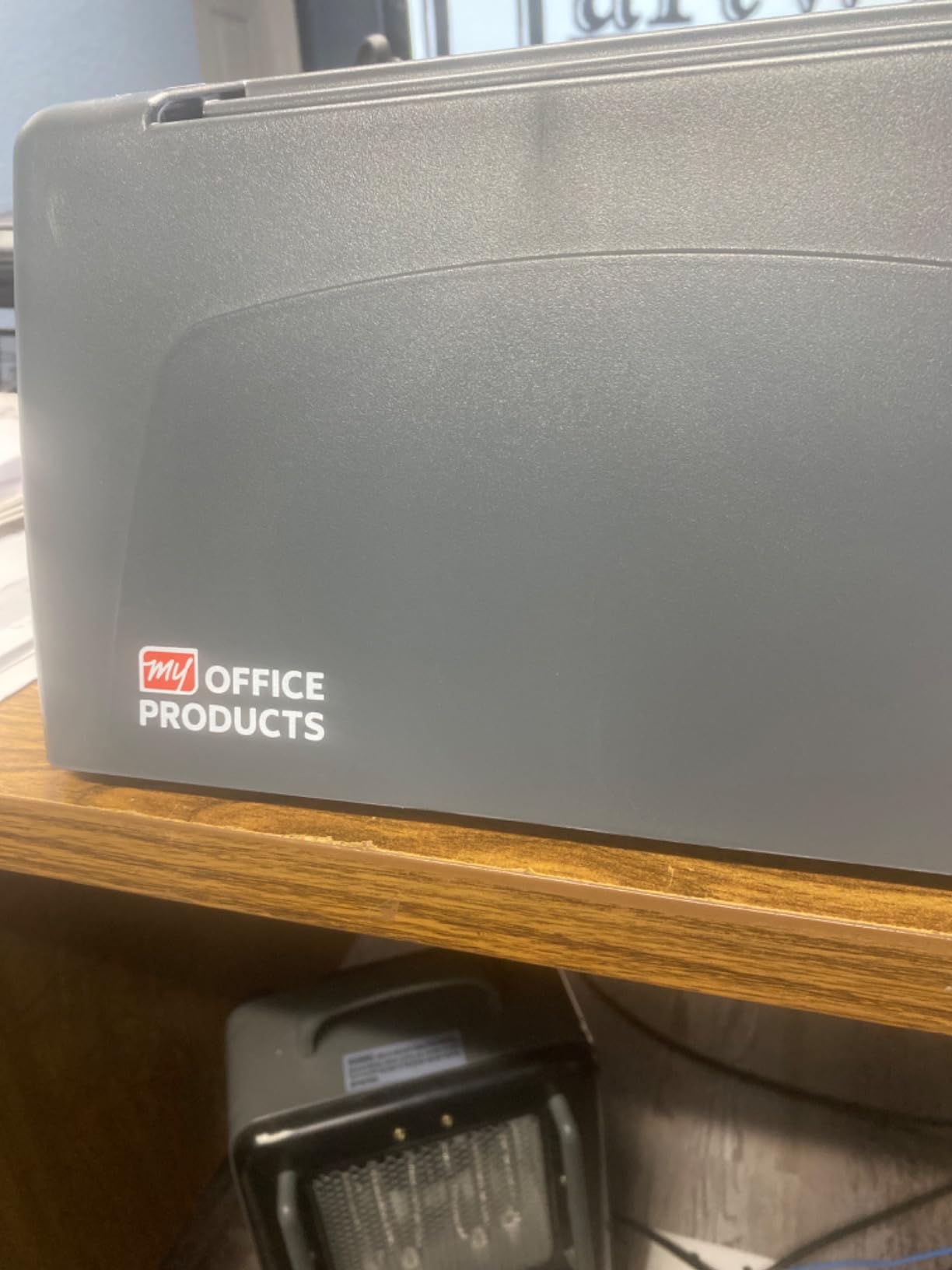 Martin Yale P6500 Letter Folder. Automatically Folds 8.5