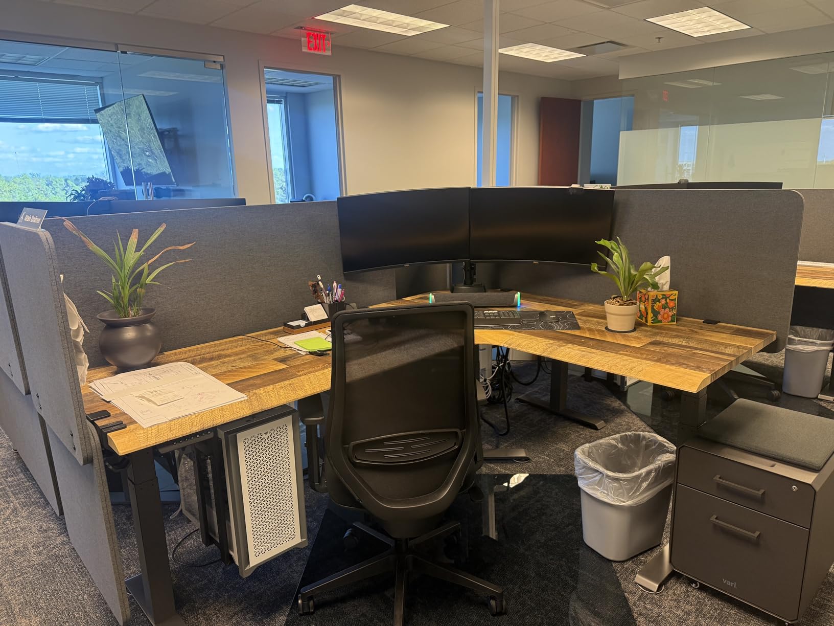 VIVO Dark Gray Clamp-on 24 x 24 in Privacy Panel, PP-1-V024D | Sound Absorbing PET Partition, Above or Below Desk Office Divider, Sturdy C-Clamp, Fits 0.4-1.4 in Thick Desktops customer photo 2