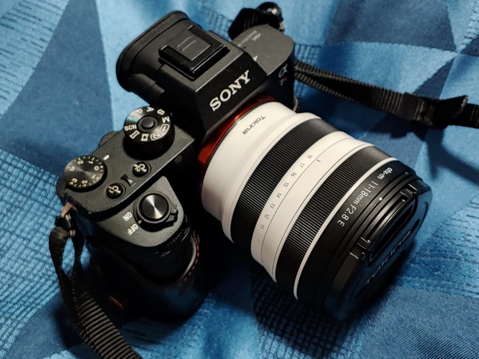 TOKINA ATX-m 11-18mm F/2.8 Lens for Sony E Mirrorless Cameras (White) customer photo 2