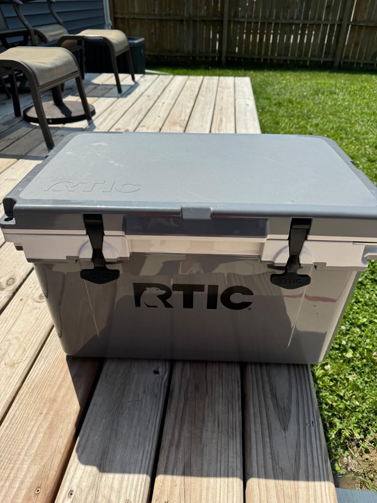 RTIC 32 QT Ultra-Light Hard Cooler | Portable Hard Ice Chest Box for Beach, Drinks, Camping, Picnic, Fishing, Boat, Barbecue, 30% Lighter Than Rotomolded customer photo 2