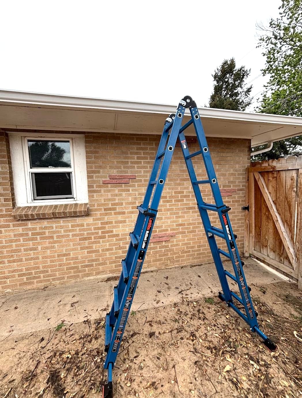 LANBITOU Ladder, A Frame 4 Step Ladder Extension, 14 FT Anti-Slip Multi Position & Storage Folding Ladder, 330 lbs Security Load Telescoping Aluminum Ladders for Stairs Home Indoor Outdoor Roof customer photo 2
