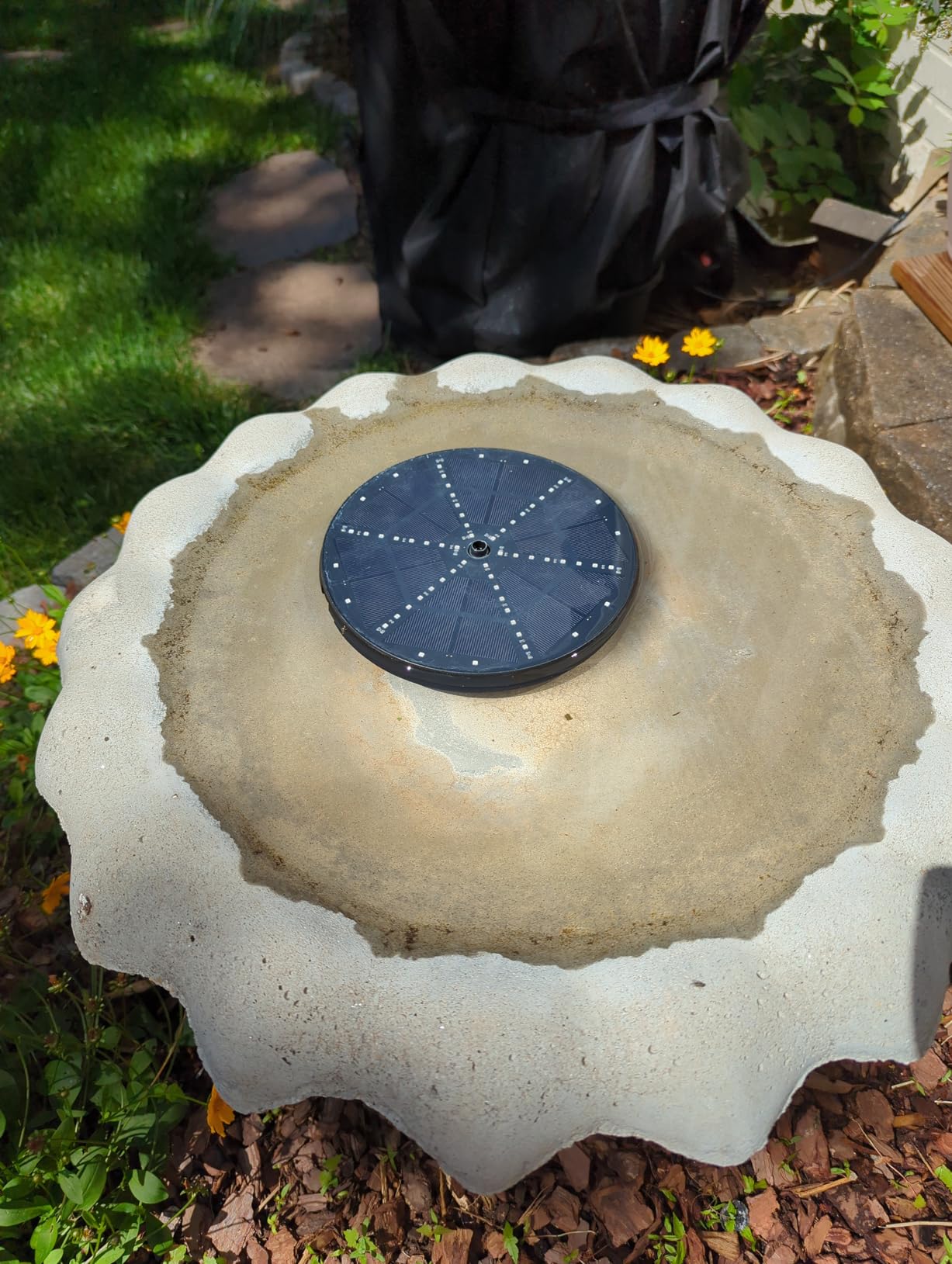 Solar Bird Bath Fountains Upgraded, 4W Solar Powered Water Fountain Pump with 4000 Battery, 7 Nozzles & 4 Fixers, Colorful LED Lights for Garden, Swimming Pool, Pond, Fish Tank and Outdoor customer photo 2