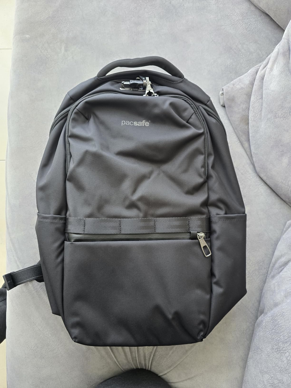 Pacsafe Metrosafe X Anti Theft 25L Backpack with Padded 16