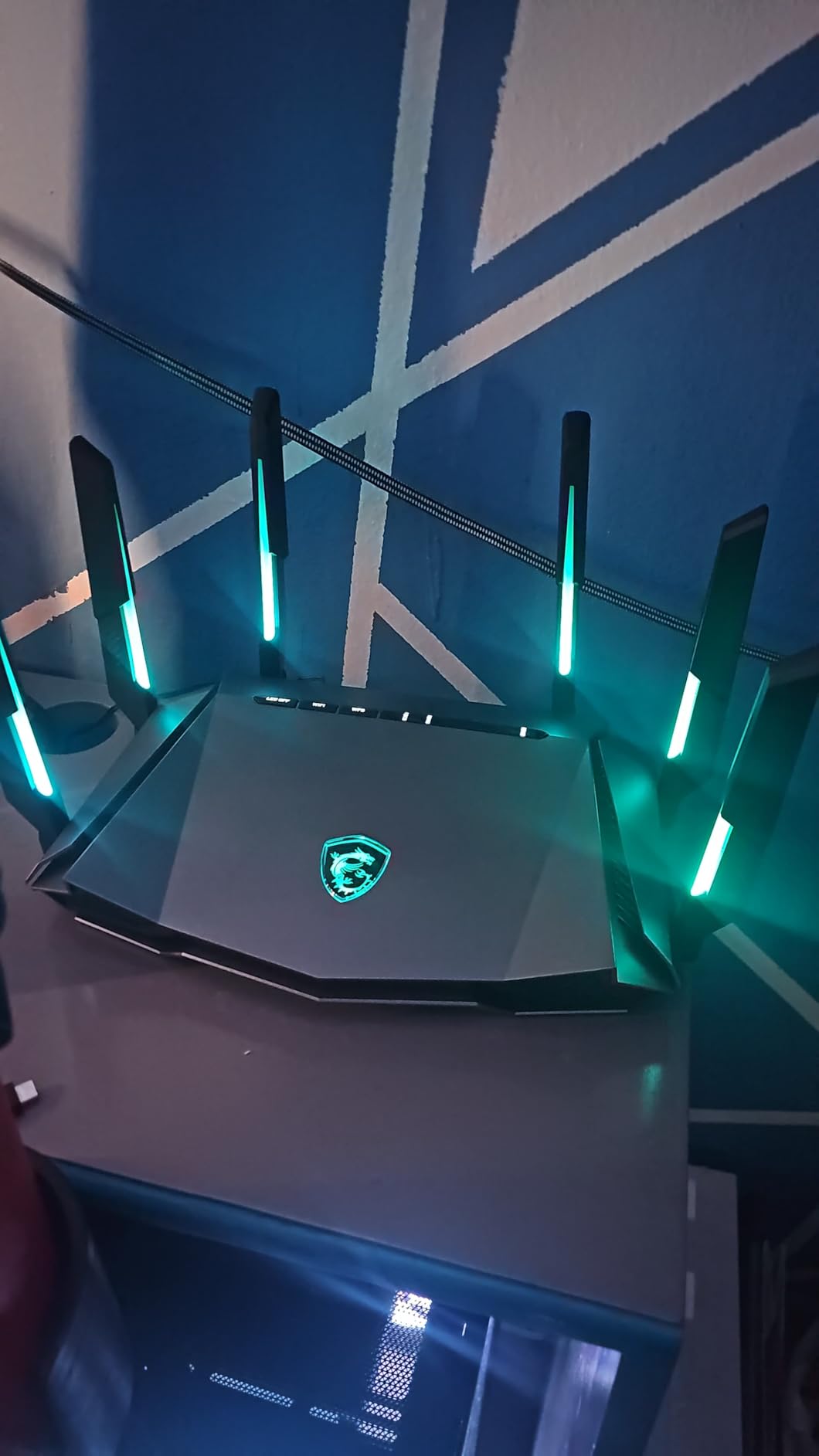 MSI Radix AXE6600 WiFi 6E Tri-Band Gaming Router, AI QoS, RGB, 1.8GHz Quad-Core Processor, MU-MIMO, Tri Band Gigabit Wireless, 8-Stream, High Speed Long Range Gaming Router customer photo 1