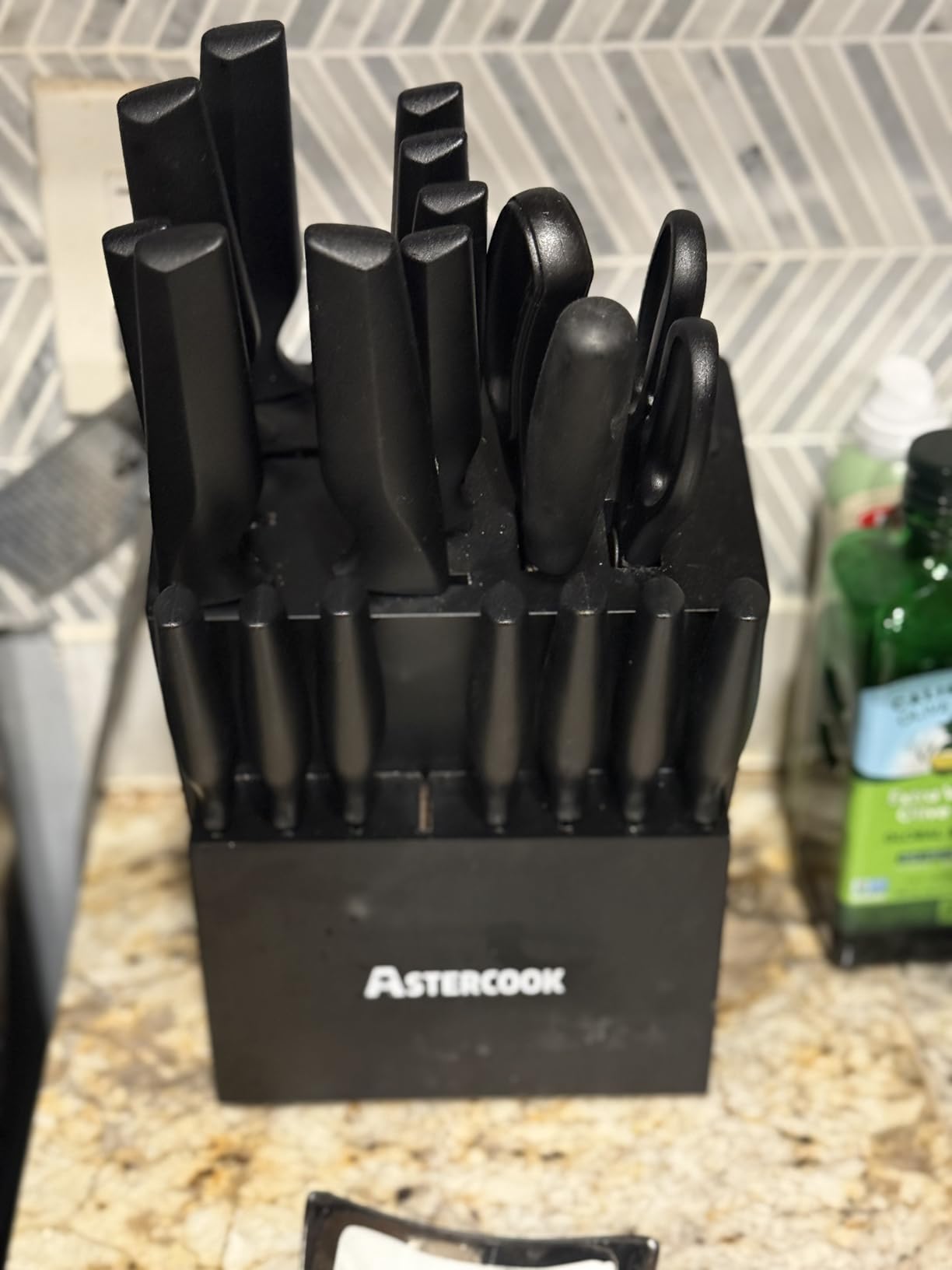 Knife Set, Astercook 21 Pieces Knife Sets for Kitchen with Block, Dishwasher Safe Kitchen Knife Set with Built-in Sharpener, German Stainless Steel Black Knife Block Set, Fathers Day Gift for Men customer photo 2