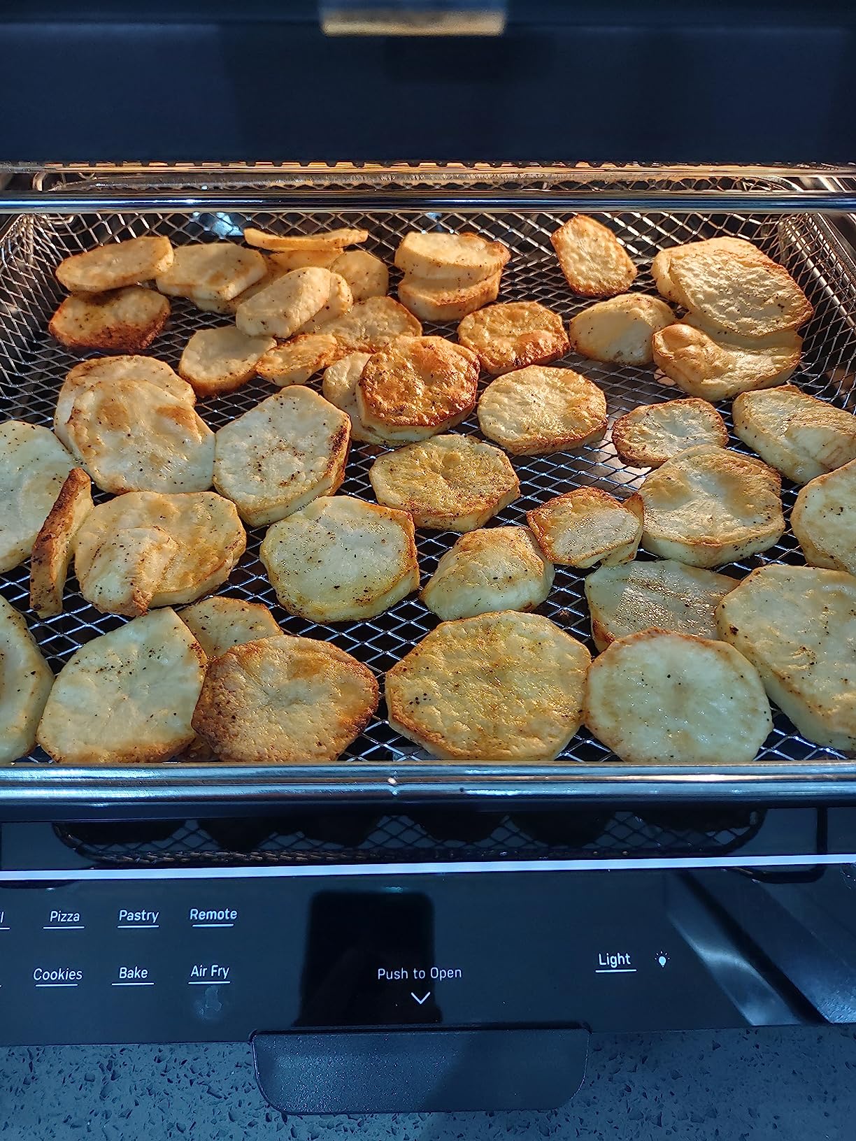 GE Profile Smart Oven with No Preheat, 11-in-1 Countertop Oven including Air Fry, WiFi and Smart Connected, Black customer photo 1