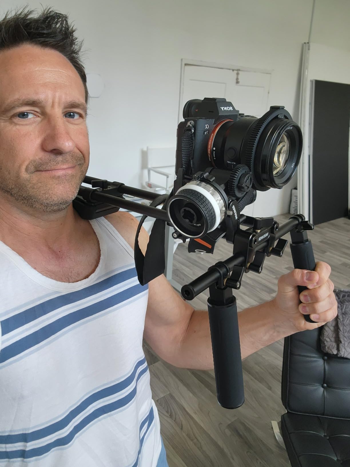 NEEWER Universal Shoulder Rig Kit, 16