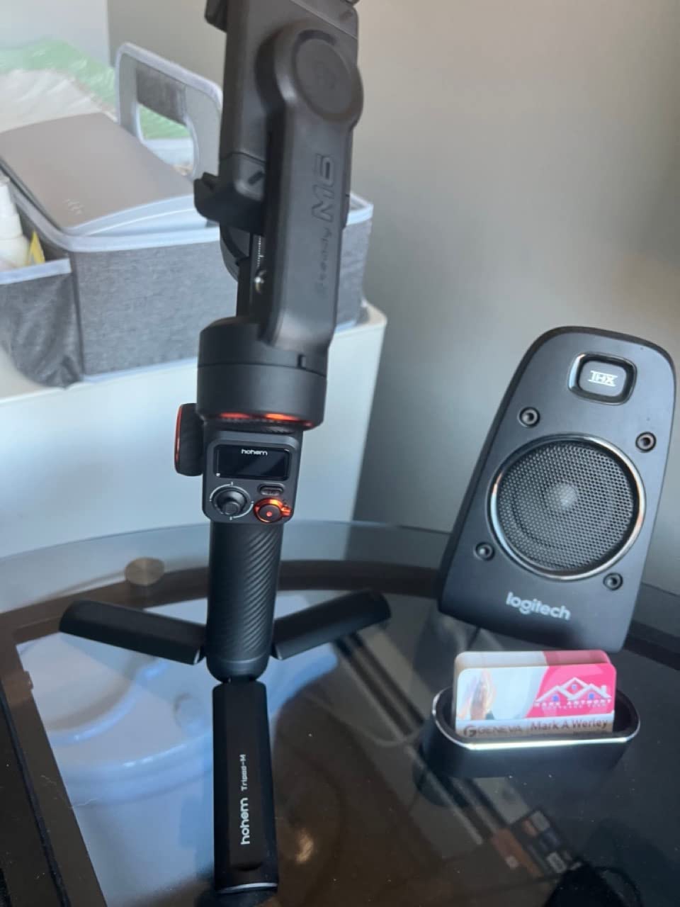 Hohem iSteady M6 Kit Gimbal Stabilizer for iPhone & Android, 3-Axis Gimbal | AI Tracking, Magnetic Fill Light, 0.91-inch OLED Display, 400g Max Payload, 360° Inception Mode, 18h Battery customer photo 1
