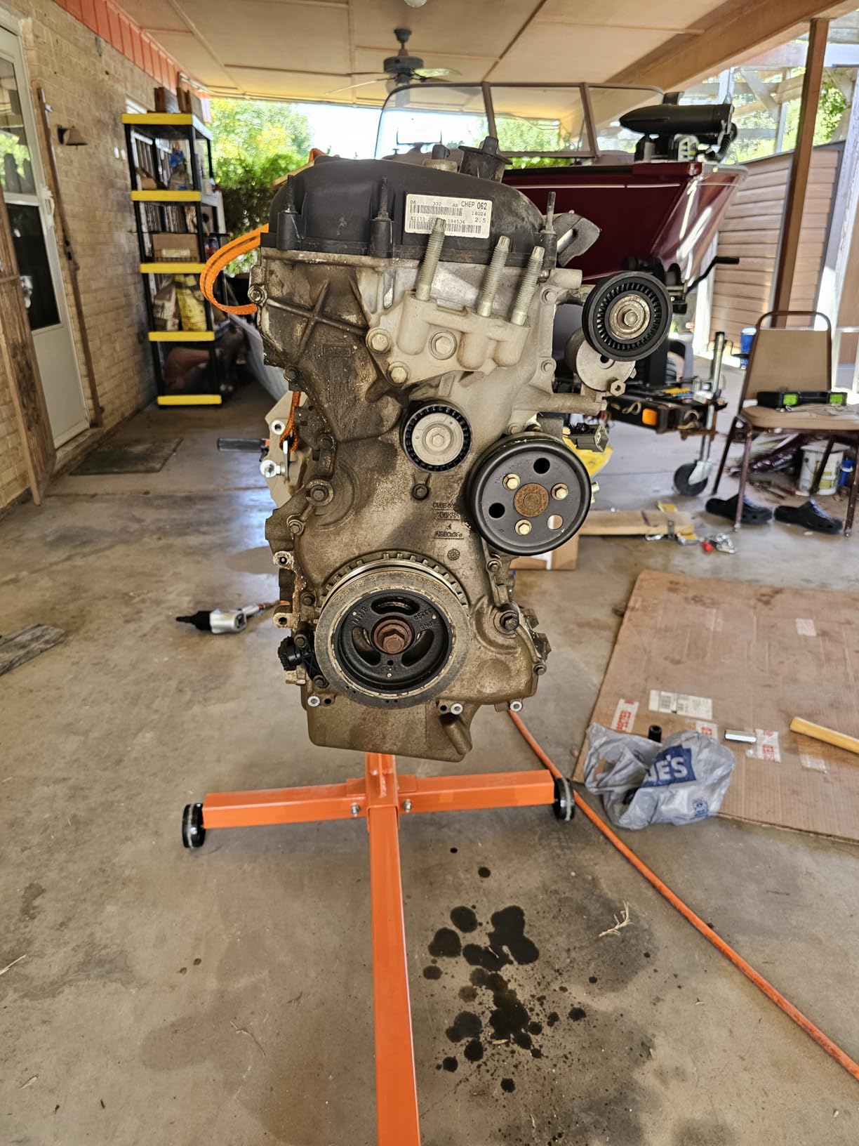 VEVOR Engine Stand, 750 lbs (3/8 Ton) Rotating Engine Motor Stand with 360 Degree Adjustable Head, Cast Iron Motor Hoist Dolly, 4-Caster, 4 Adjustable Arms customer photo 2