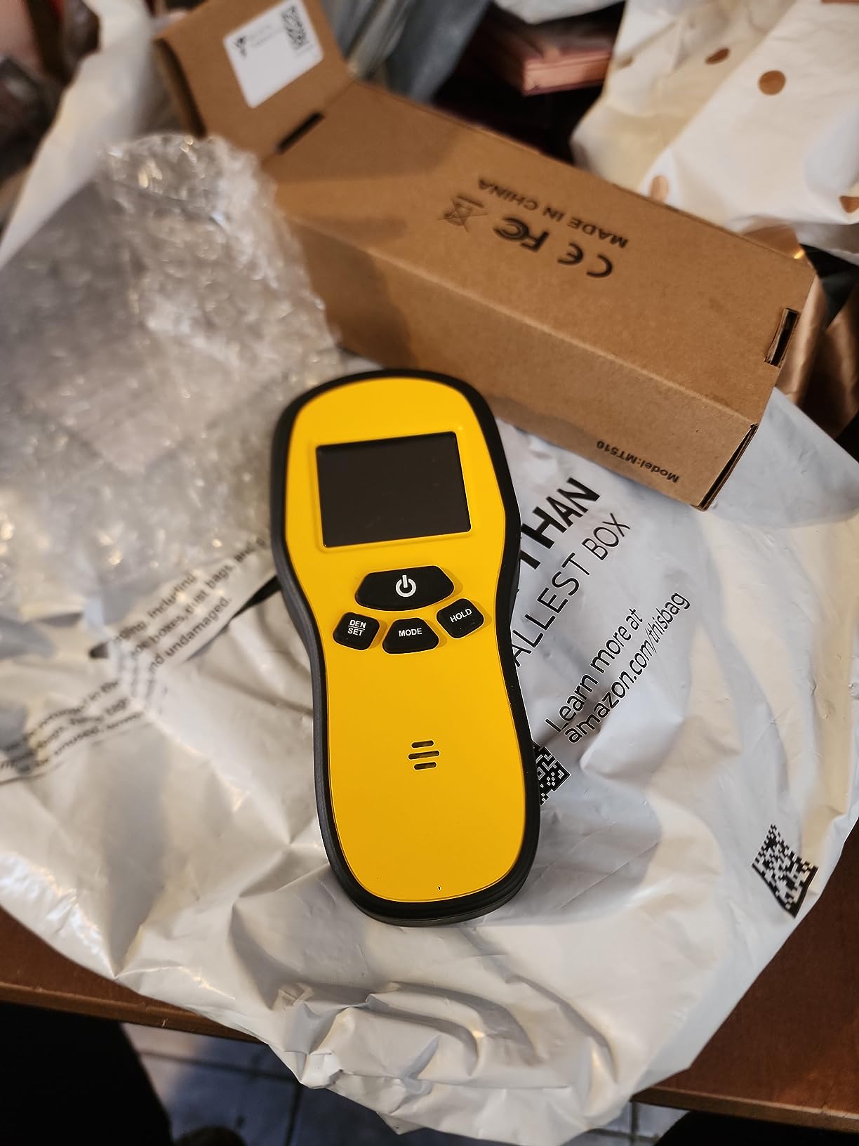 Pinless Moisture Meter - Povlen Wood Moisture Meter Digital Moisture Detector for Lumber Drywall Firewood Masonry Woodworking Plaster Floor Concrete Building with LCD Display Sound Alarm customer photo 1