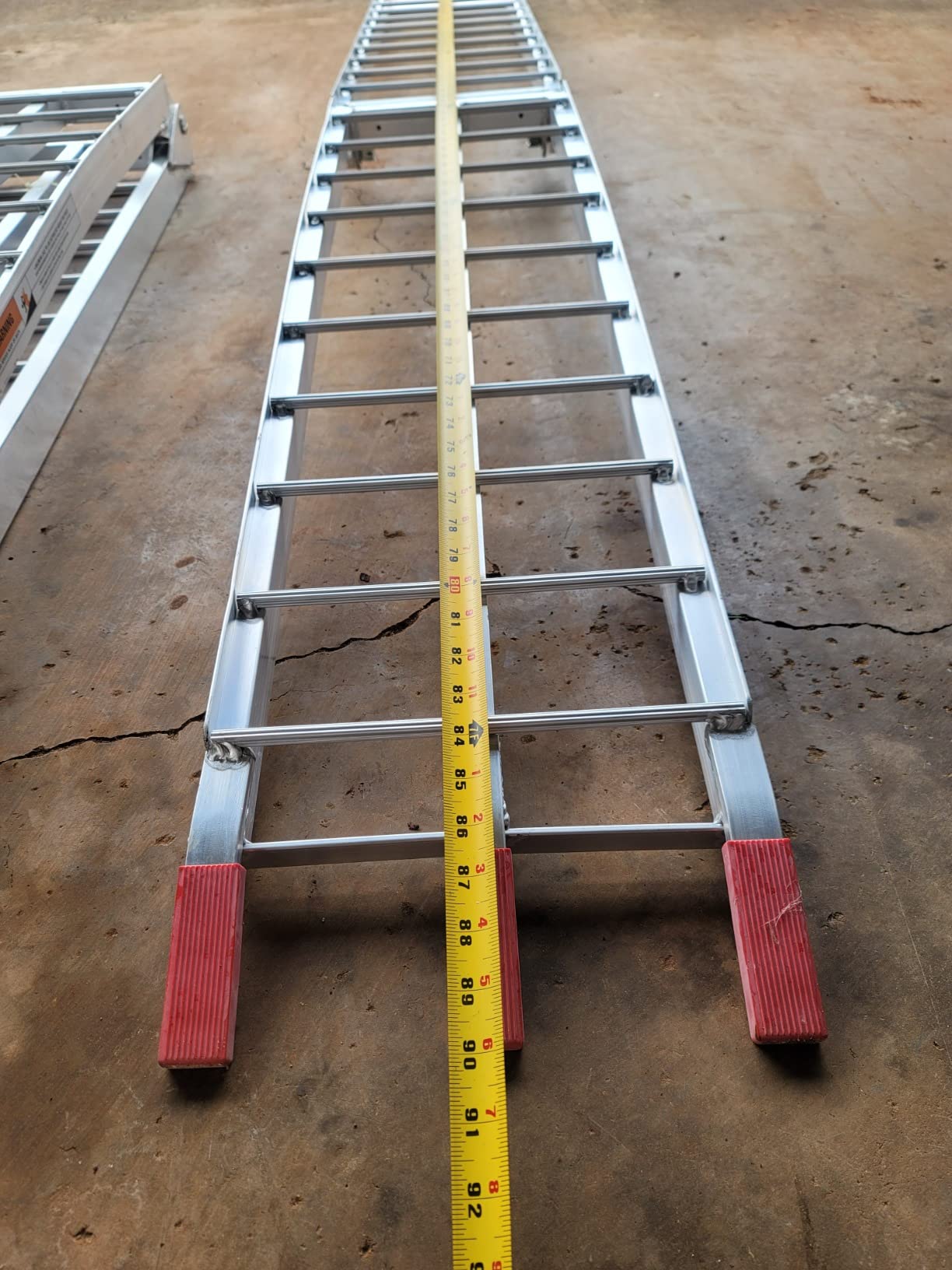 VEVOR 7.5ft Aluminum Ramps, 1500 lbs Folding Loading Ramps (2 pcs Set) for Pickup Trucks Bed, Trailers Ramp with Load Straps for Dirt Bike, UTV, ATV, Trucks, Lawn Mowers, Cargo Trailer, 89