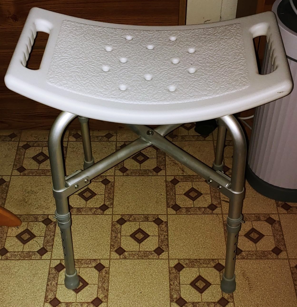 Vive Heavy Duty Bariatric Shower Chair | Bath Stool & Bathtub Seat for Inside Tub Elderly, Seniors, Handicap & Disabled Adults- Non-Slip, Adjustable, Supports 550 lbs customer photo 2