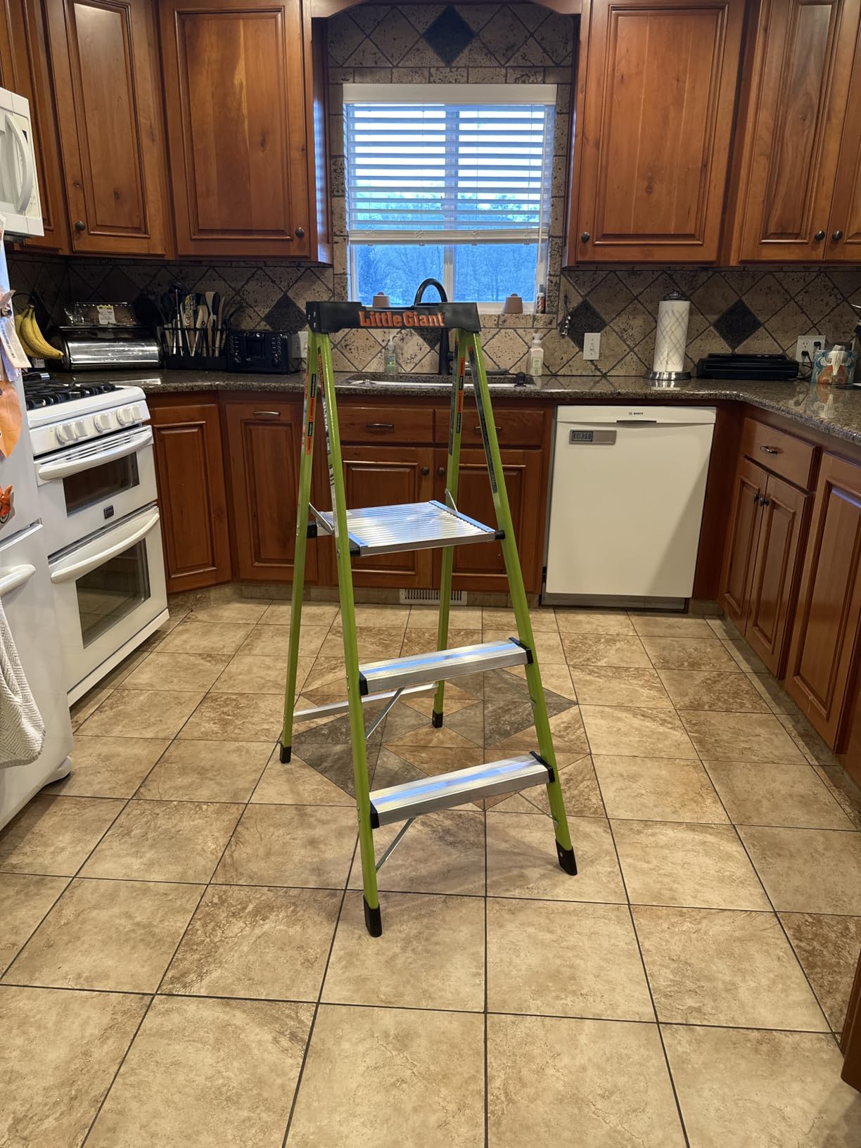Little Giant Ultra Step Ladder with XL Platform, 3-Step Lightweight Foldable Non-Conductive Fiberglass, 300 Lbs. Capacity Type IA Extra Heavy Duty Ladder 8-Ft Max Reach customer photo 2