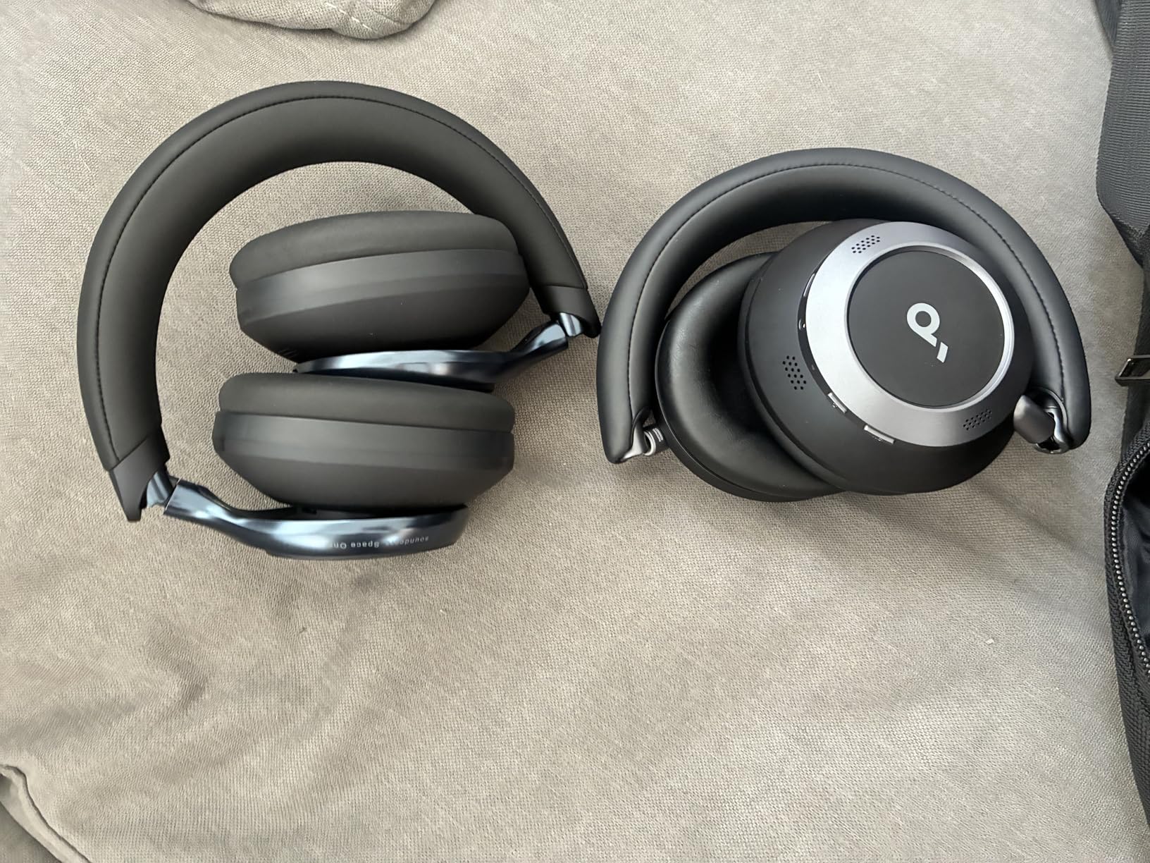 Soundcore by Anker, Space One, Active Noise Cancelling Headphones, 2X Stronger Voice Reduction, 40H ANC Playtime, App Control, LDAC Hi-Res Audio, Comfortable Fit, Clear Calls, Bluetooth 5.3 (White) customer photo 1