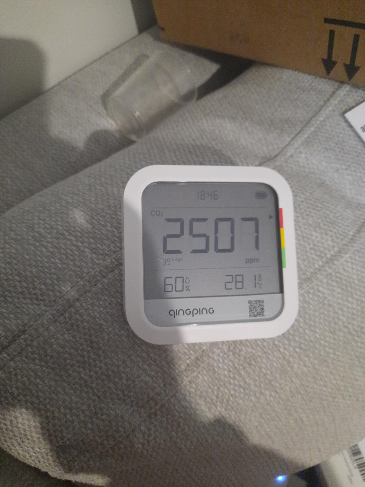 Qingping CO2 Monitor Thermometer Hygrometer, Remote Monitoring via Qingping IoT, Temperature and Humidity Monitor for Different Scenarios, Fast Alert Notification, Rechargeable Battery customer photo 1