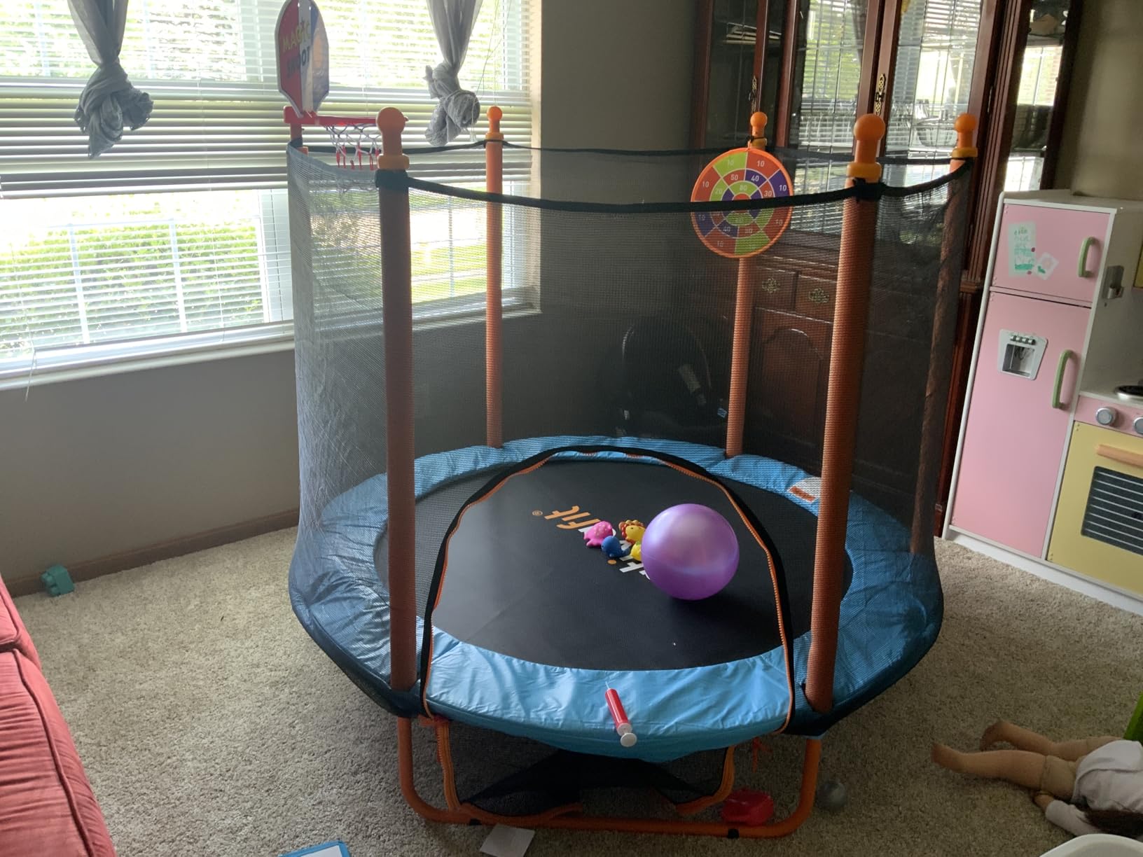 Ativafit 60'' Rebounder Trampoline Indoor Outdoor for Kids Ages 1-8, 5 FT Recreational Toddler Trampoline with Safety Enclosure Net Gifts with Basketball Hoop Dartboard Ocean Ball customer photo 1
