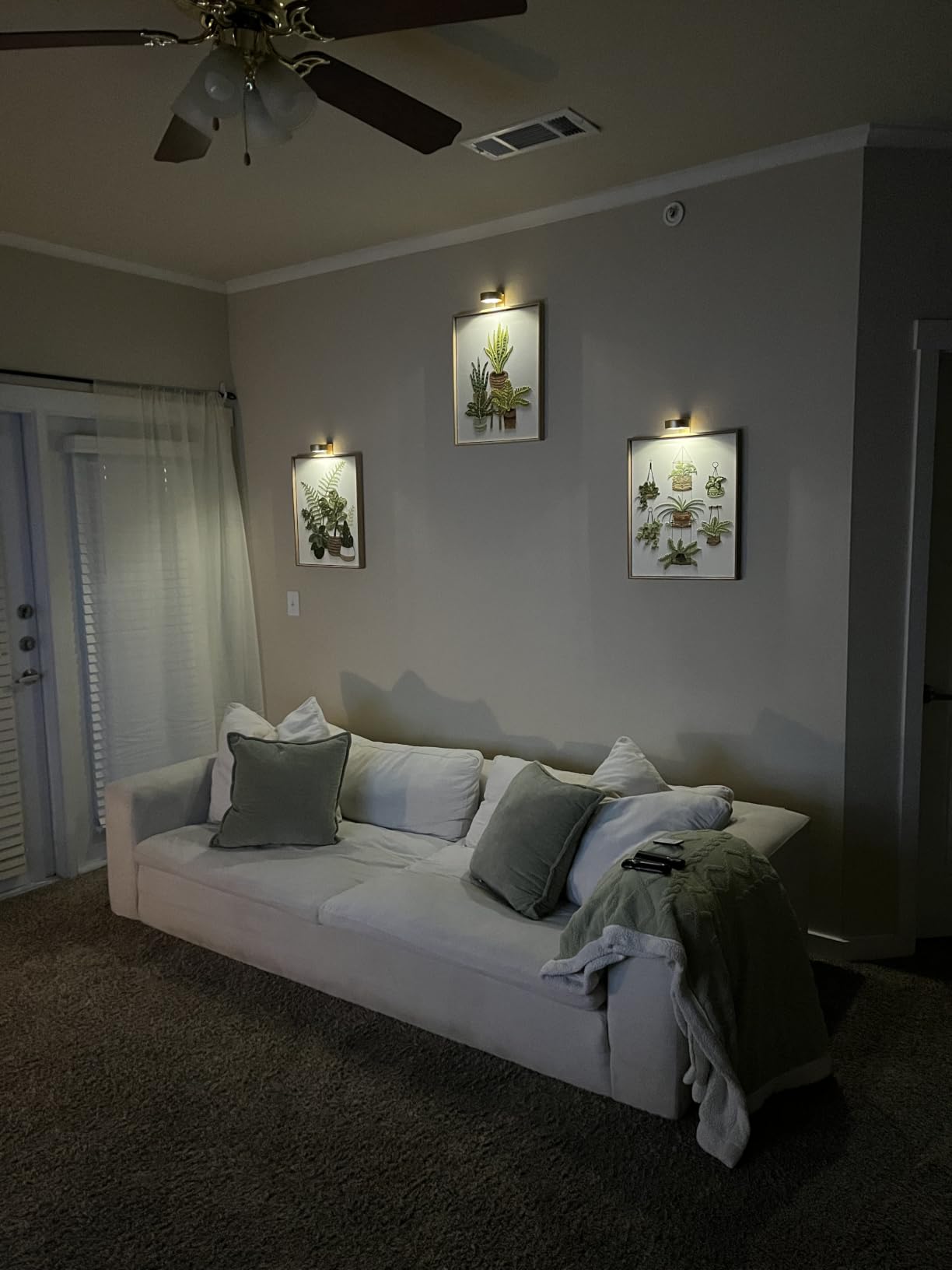 3Pack Picture Light Battery Operated Painting Lights for Wall Wireless Magnetic Display Art Light with Remote Control, Dimmable&Timer Portrait Light for Art Frame Artworking, Wall Decor Puck Lights (Gold) customer photo 1