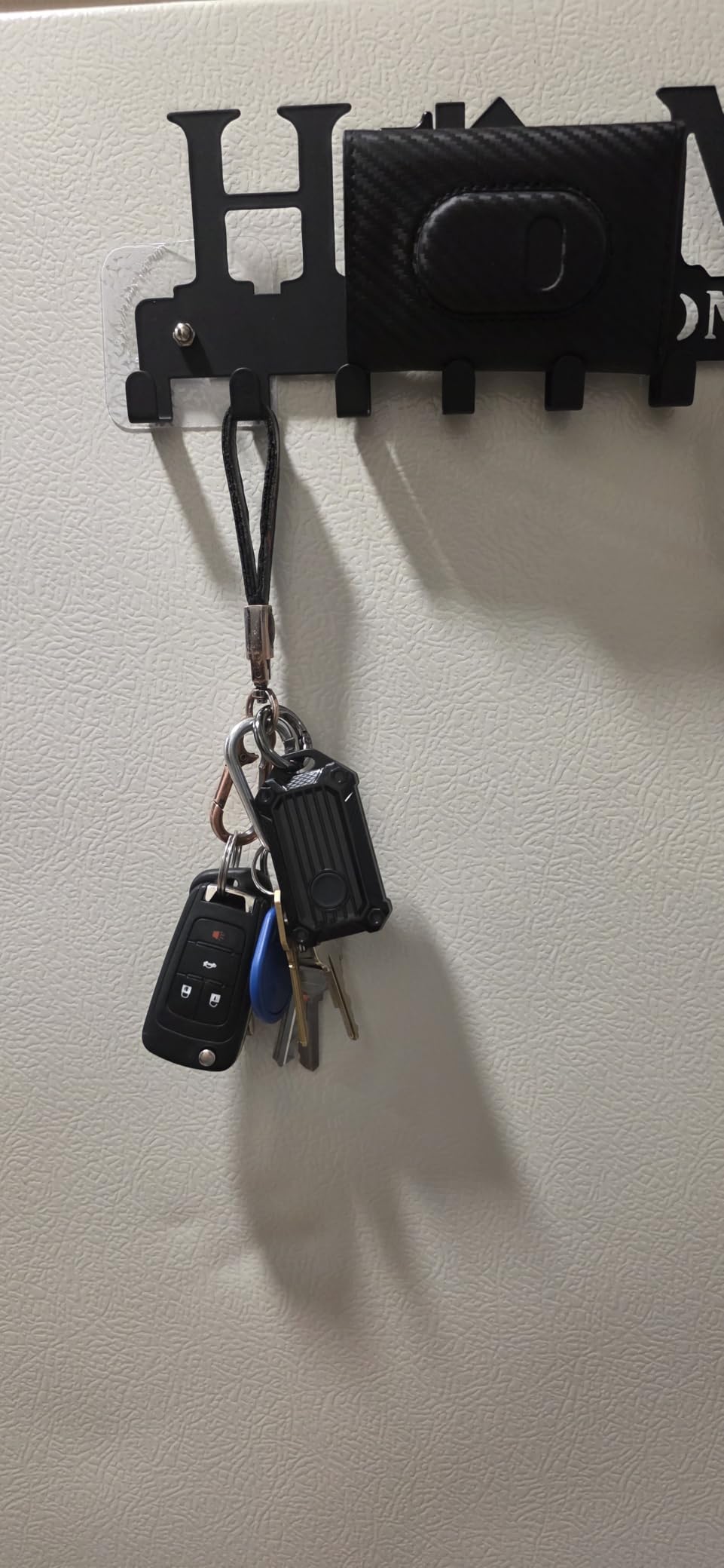Samsung SmartTag2 (2023) Bluetooth + UWB, IP67 Water and Dust Resistant, Findable via App, 1.5 Year Battery Life - Black (International Version) customer photo 1