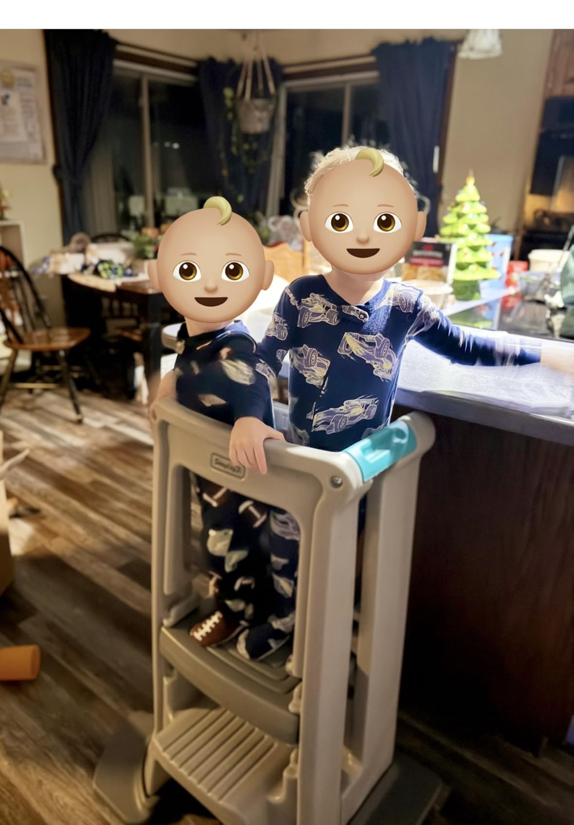 Simplay3 Toddler Tower Montessori Standing Kitchen Step Stool with Sturdy Stabilizing Base and Adjustable Platform, Ages 18 Months to 5 Years, Gray customer photo 2