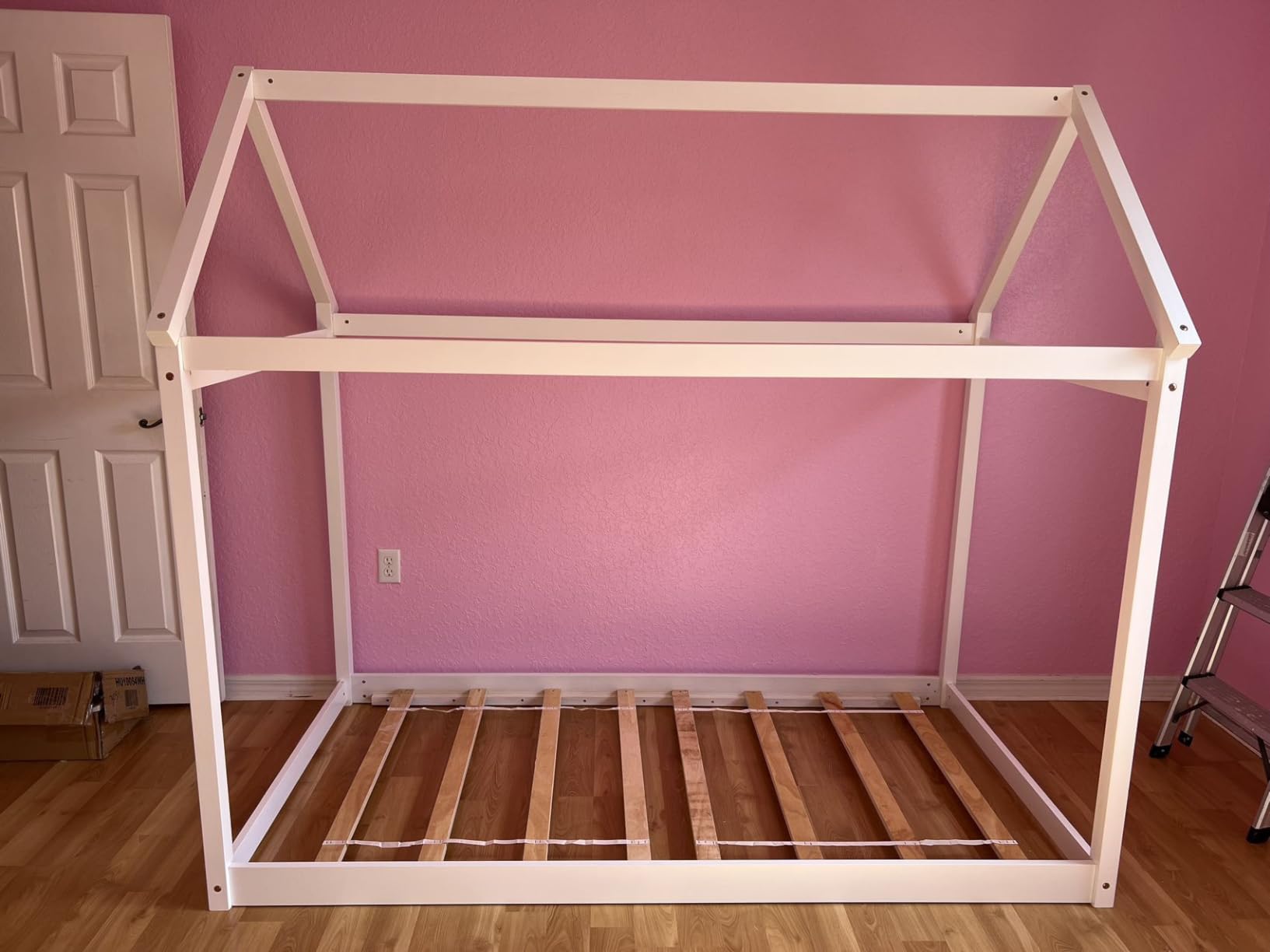 GIANTEX Twin House Bed, Wood Montessori Bed Frame with House Roof Canopy, Low Floor Bed with Sturdy Wood Slat Support, No Box Spring Needed, Twin Playhouse Bed for Kids Teens Boys Girls (Grey) customer photo 1