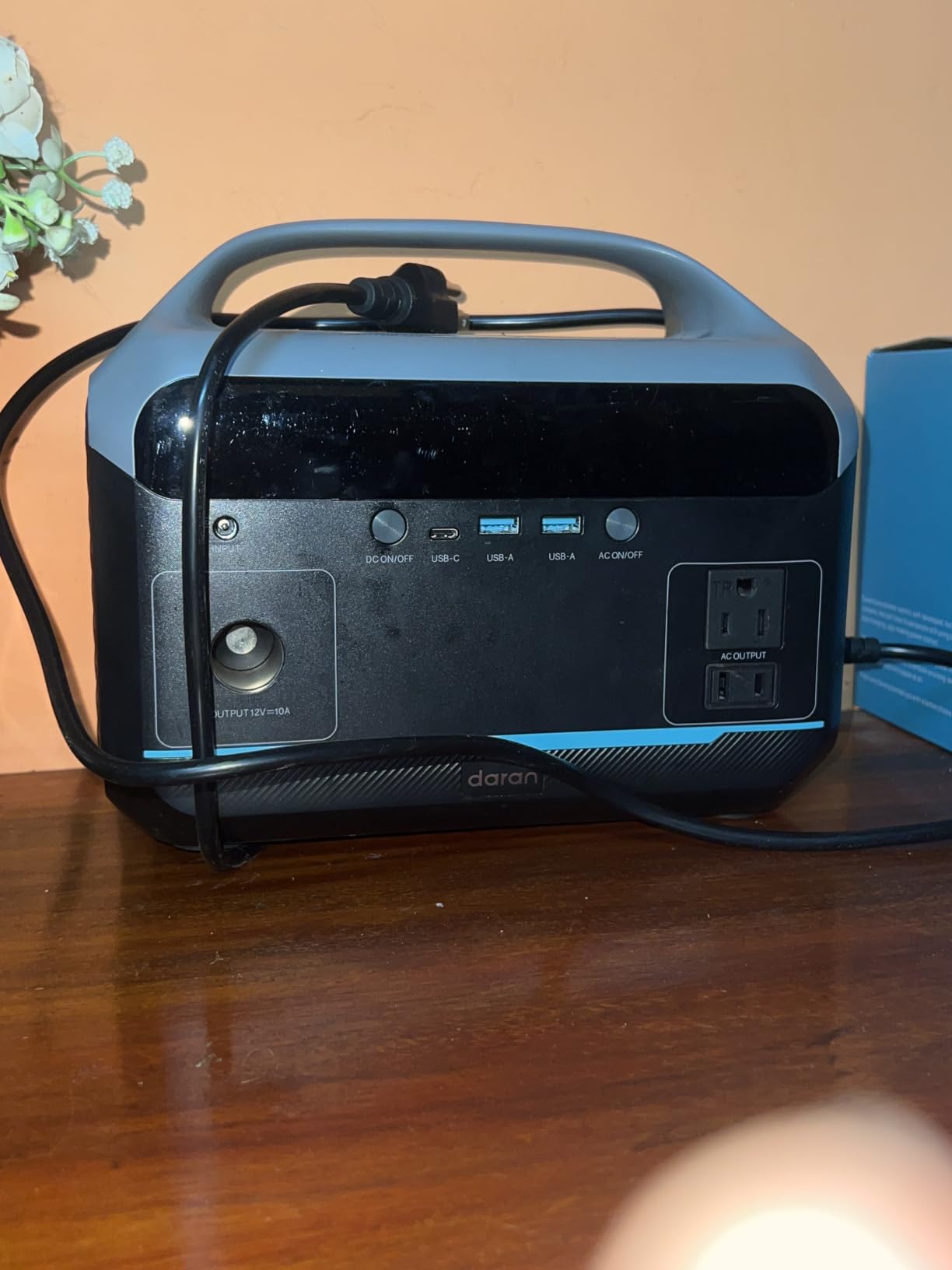 Daran Portable Power Station 89.6Wh LiFePO4 Battery 100W(200W Peak) Solar Power Bank, Portable Charger Small Generator with AC Outlets & PD Fast Charging for Home/Laptop/Camping(Solar Panel Optional) customer photo 2