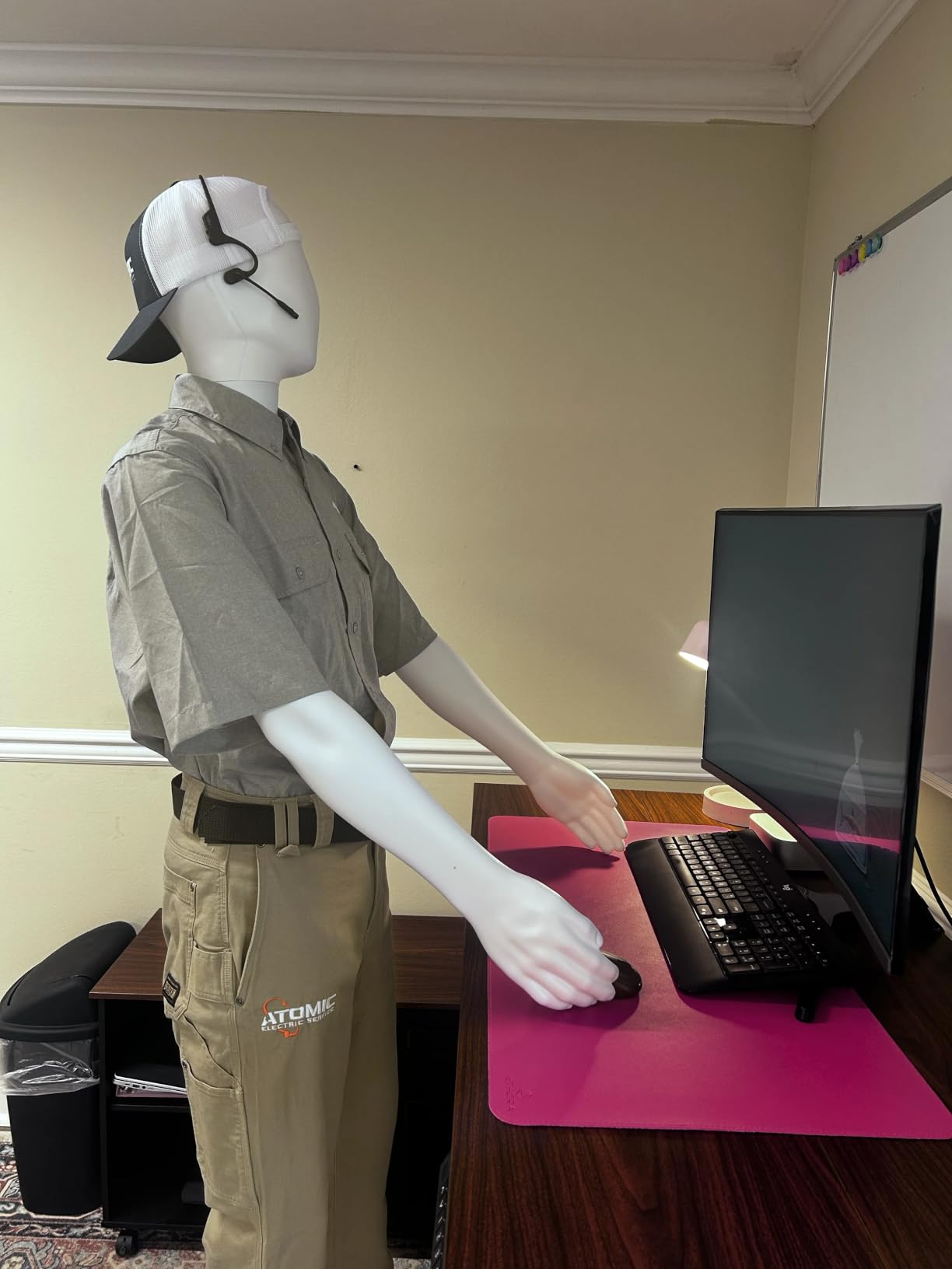 TopMaster Female Form Mannequin - Versatile 360° Design, Easy Assemble, Full Body Dress Form Female Mannequin with Adjustable Posture, Turnable Head & Flexible Limbs - White customer photo 2