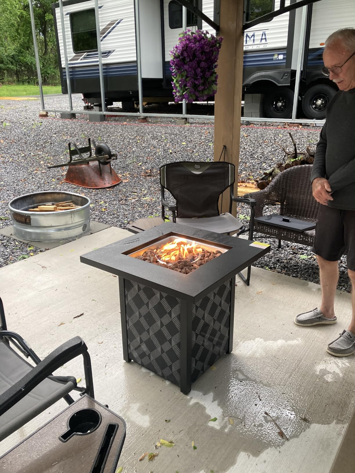 Ciays 42 Inch Gas Fire Pit Table, 60,000 BTU Propane Pits for Outside with Steel Lid and Lava Rock, 2 in 1 Firepit Table Gatherings Parties on Patio Deck Garden Backyard, Black customer photo 2