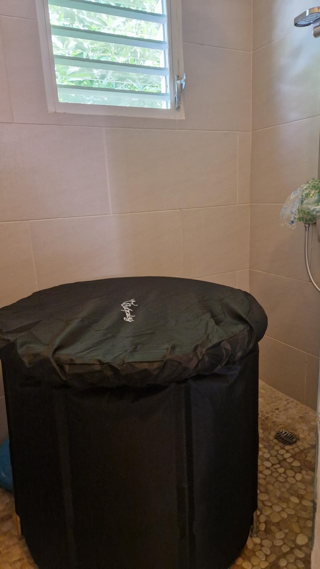 Bubplay Ice Bath Cold Plunge Tub with Cover for Indoor Outdoor for Recovery, Cold Water Therapy, Athletes & Adults -105 Gallons, Black, XL customer photo 2