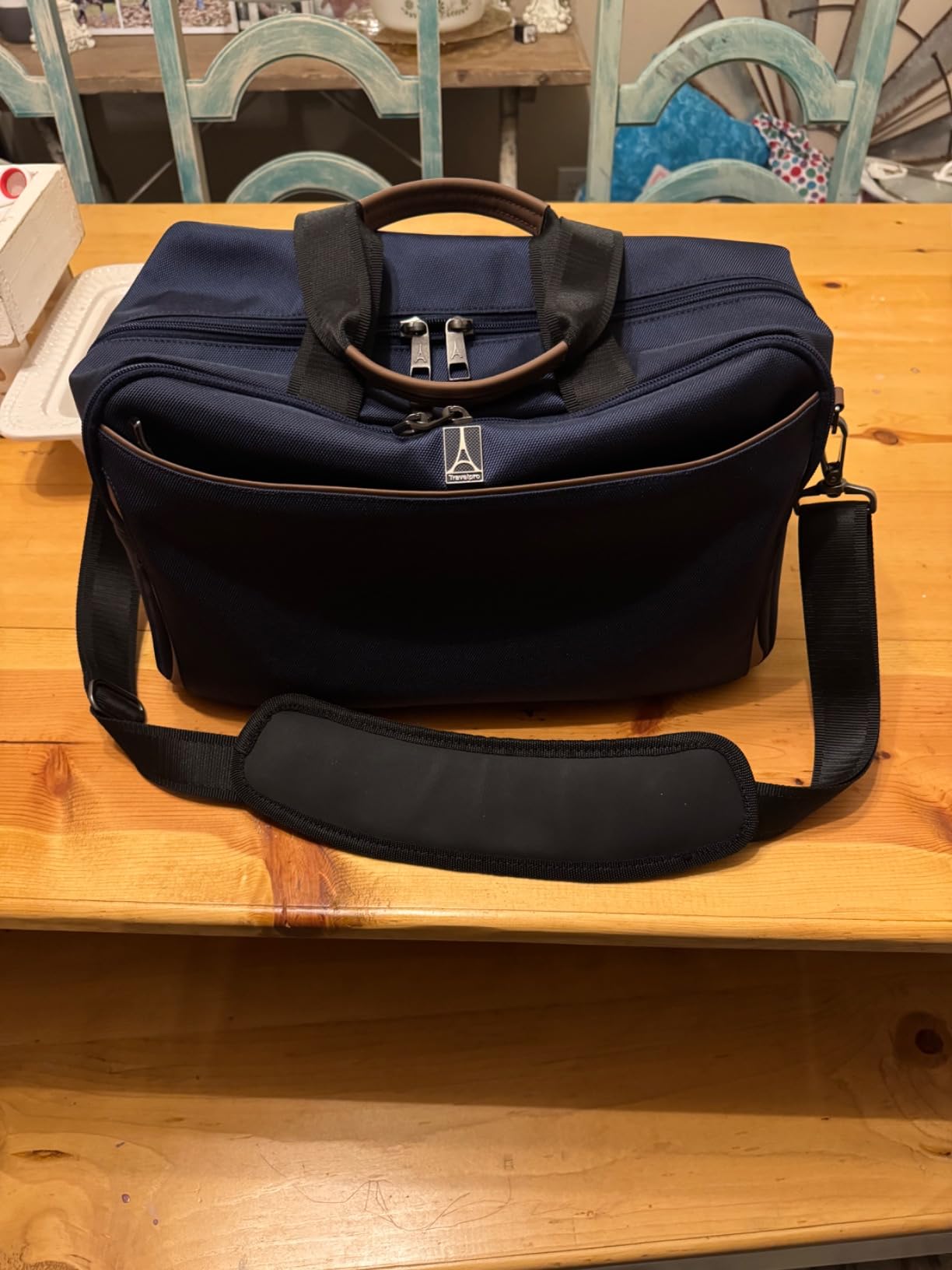 Crew Classic Softside Carry-On Underseat Tote Bag, Black customer photo 2