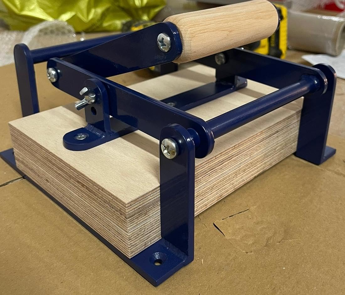 Linocut Press Machine for Printmaking, A5 Size (8.7