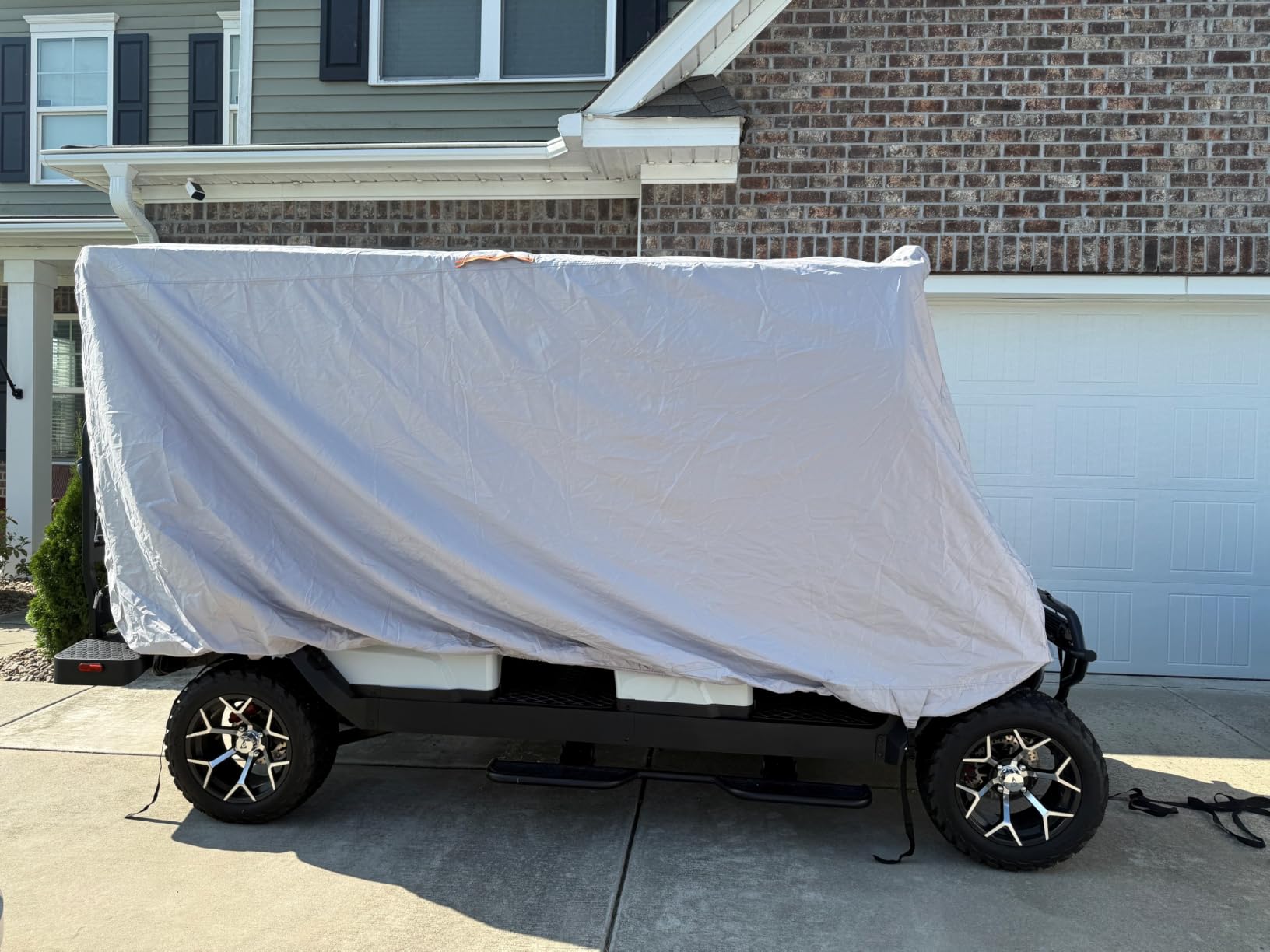 100% Waterproof 1200D Solution-Dyed Golf Cart Cover | Universal Fit Yamaha, Honda, Club Car, EZGO and Most Brand Golf Cart for 2/2+2/4/4+2/6 Seats with Zipper Door, Storage Bag customer photo 1