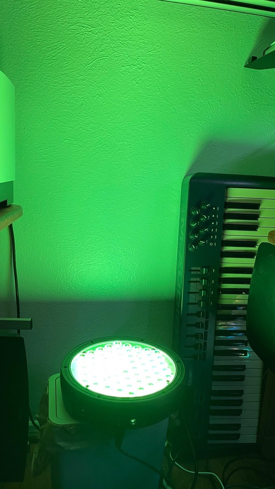 BETOPPER Stage Lighting 120W Par Light RGBW 4-in-1 Stage Lights, DJ Light DMX for Concert and Events, 4 Packs customer photo 1