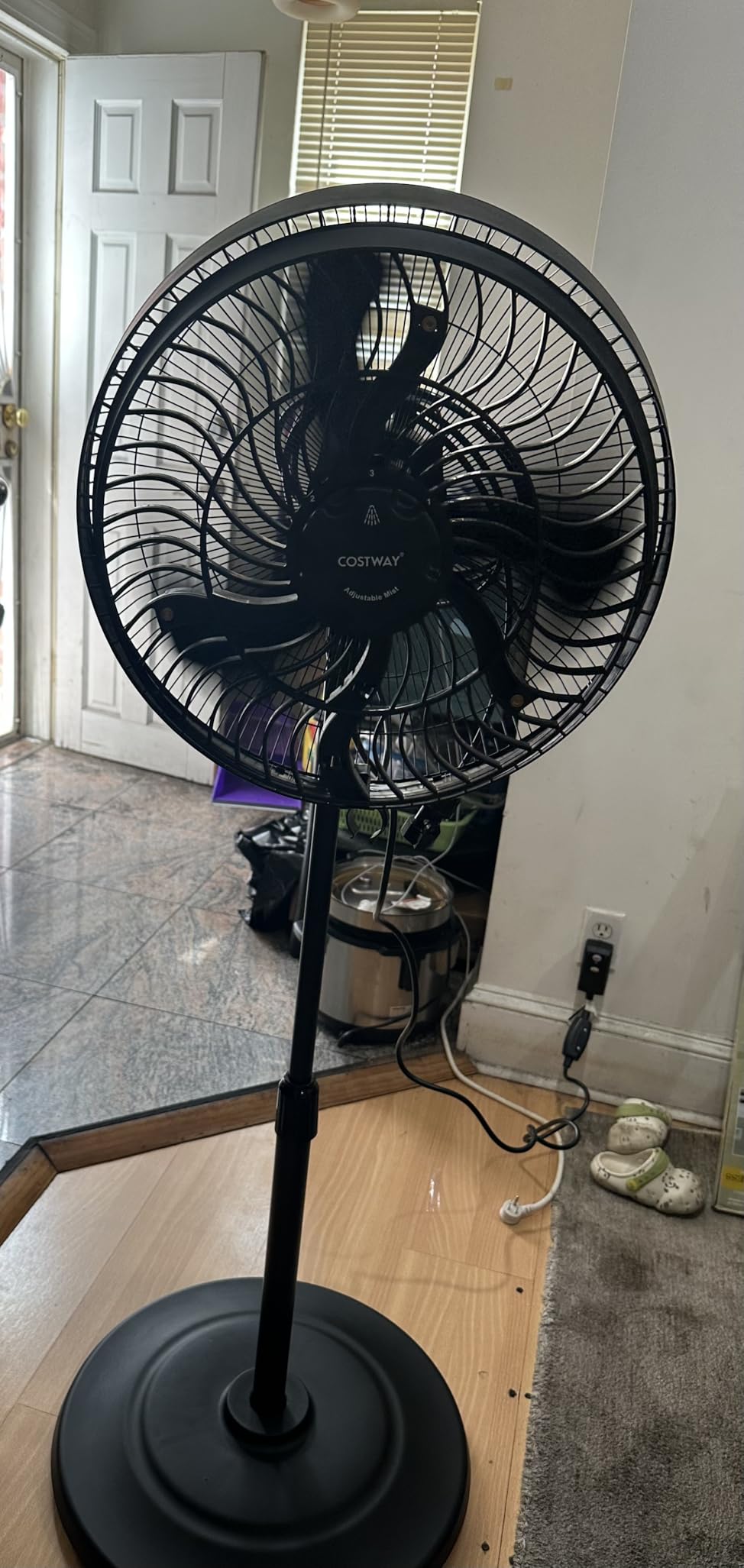COSTWAY Outdoor Misting Fan, 16-Inch Oscillating Pedestal Fan with Adjustable Height, 3 Mist Levels, 3 Speeds, 90° Oscillation, 35° Tilt Angle, GFCI Plug, Standing Fan for Outside Patio Backyard customer photo 2