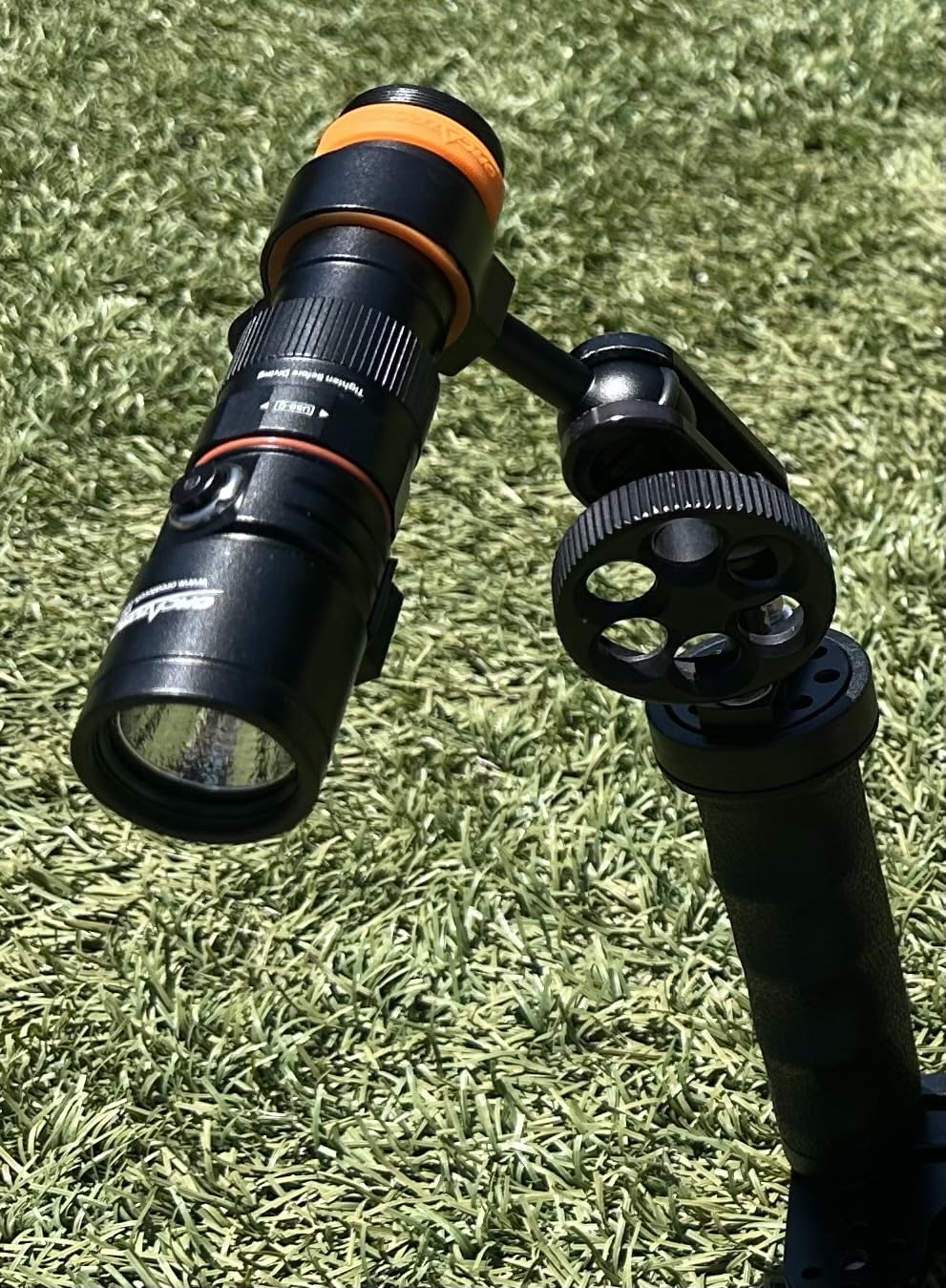 ORCATORCH DC710 3000 Lumens Scuba Dive Light with WS02 Wrist Strap Mount | 6° Narrow Beam, 4 Lighting Modes (High/Med/Low/Turbo), Hands-Free Operation, Power Indicator, Safety Lock, IP68 Waterproof customer photo 2