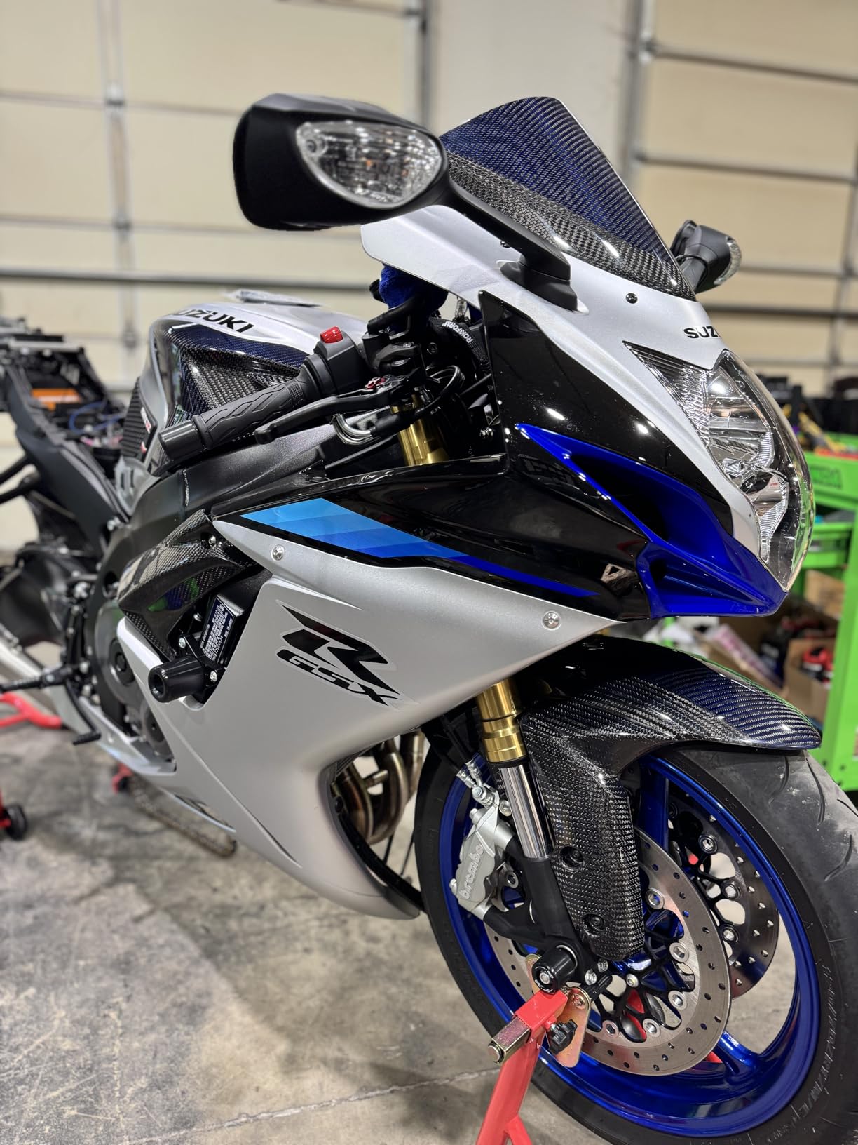 Jack Boss Motorcycle Stand Rear Combo Wheel Lift Stand, 500Lbs Capacity, Swingarm Spool Paddock Stand for Sport Bike, Fit for Yamaha, for Honda, Suitable for Kawasaki Black customer photo 2