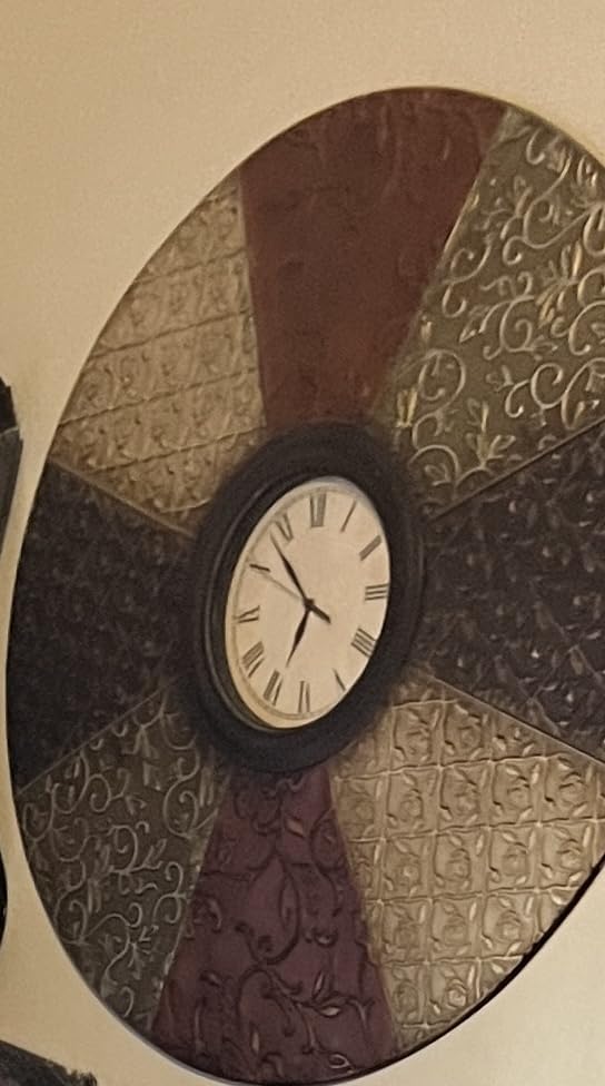 KECYET Wall Clock Vintage Battery Operated Quartz Silent 8 Inch for Kitchen, Living Room, Retro Rustic Bathroom Home Office, Bronze customer photo 2