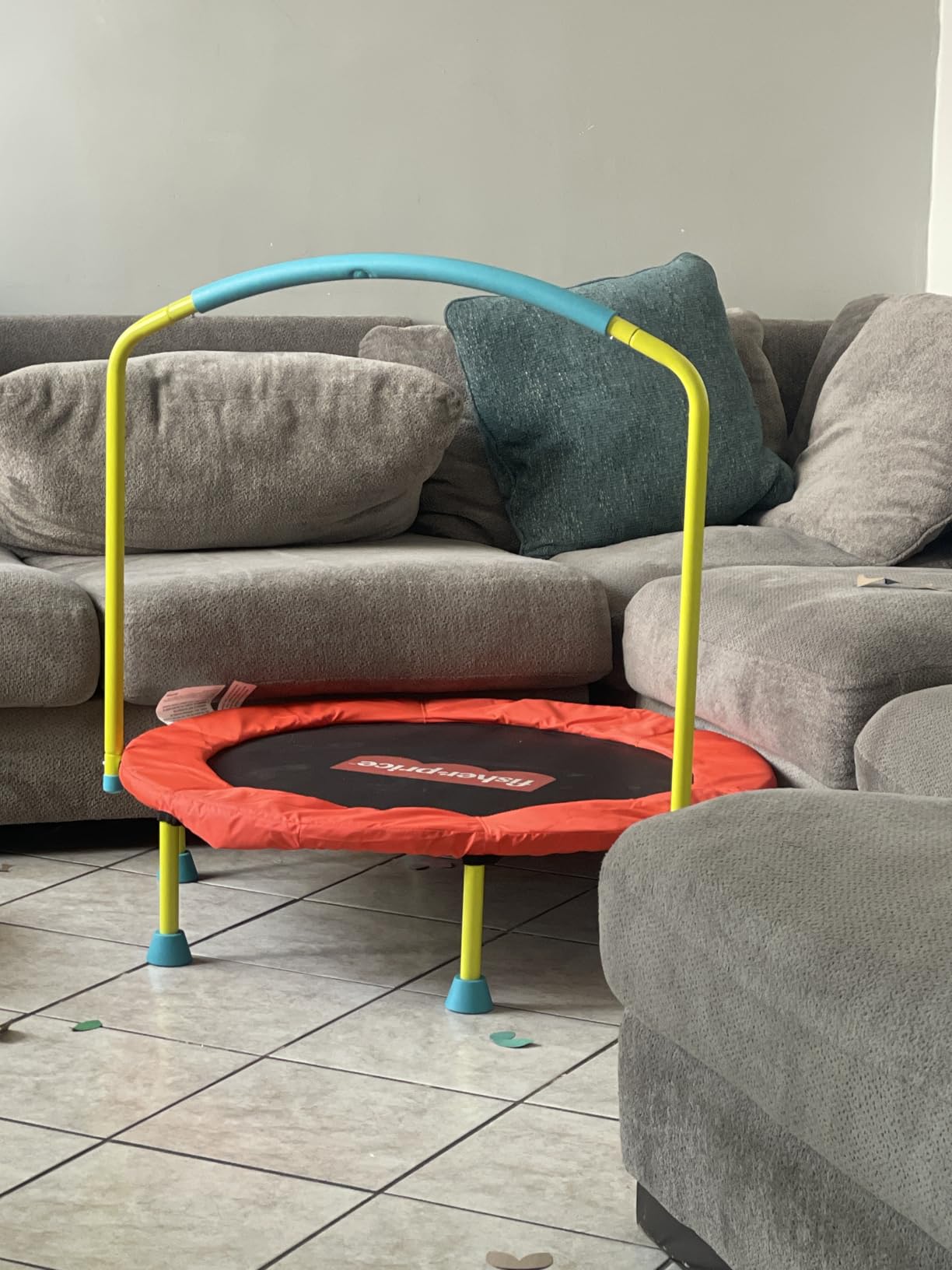 Fisher-Price 3-Foot Mini Trampoline, WonderJump 36-Inch Round Indoor Toddler Kids Trampoline with Stabilizing Handlebar customer photo 2
